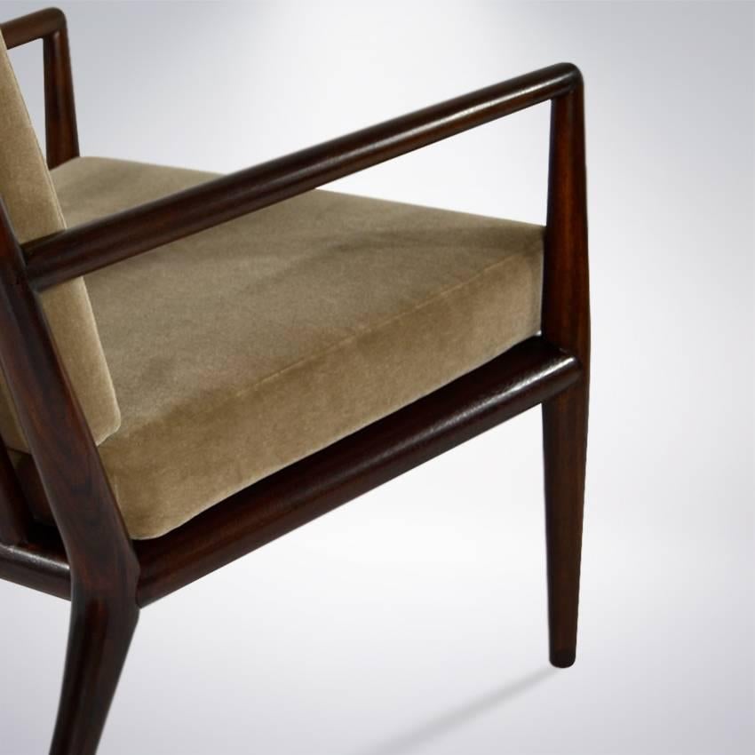 20th Century T.H. Robsjohn-Gibbings for Widdicomb Lounge Chairs in Mohair, Model WWZ