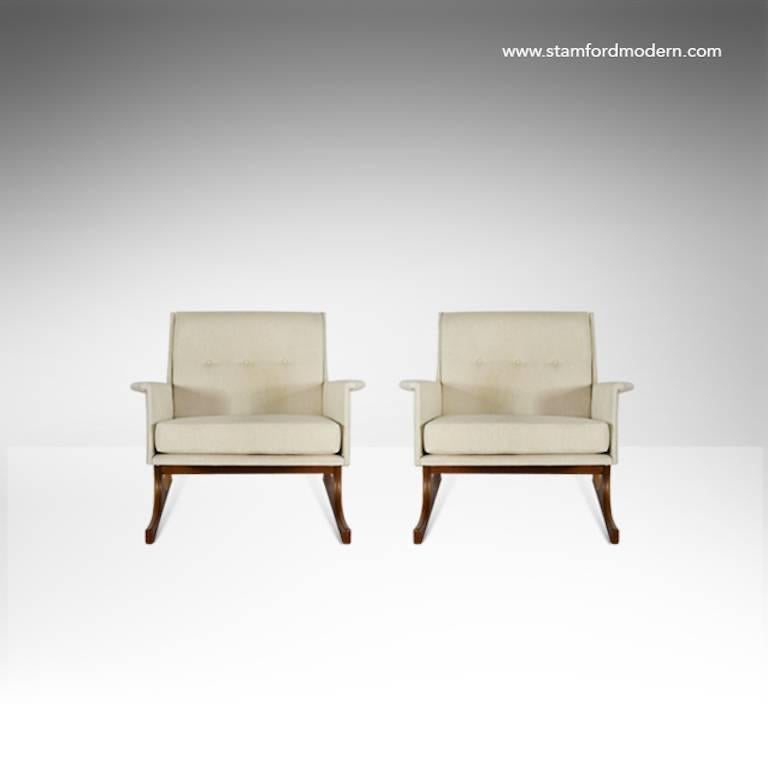 Mid-Century Modern Pair of Danish Modern Lounge Chairs by Selig
