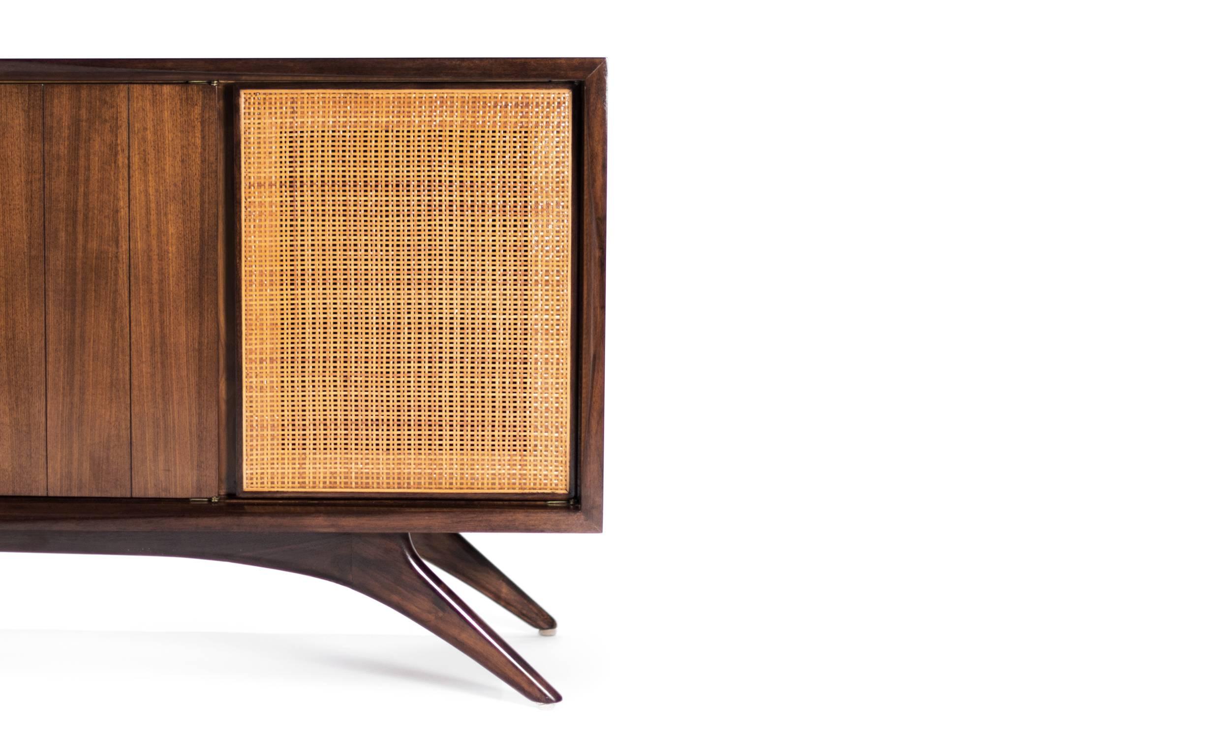 Credenza by Vladimir Kagan for Grosfeld House 1