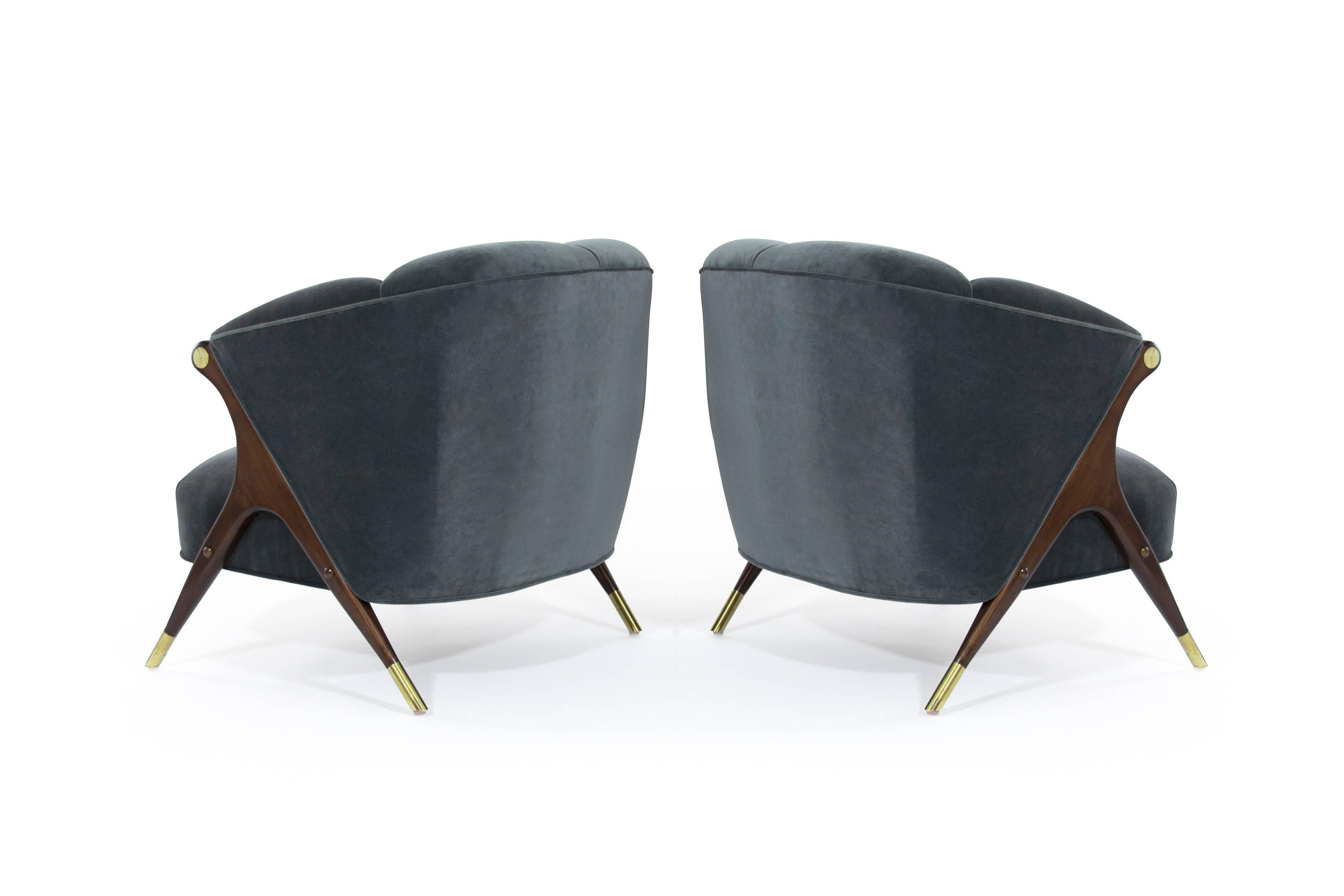 Modernist Karpen Lounge Chairs in Granite Velvet In Excellent Condition In Westport, CT