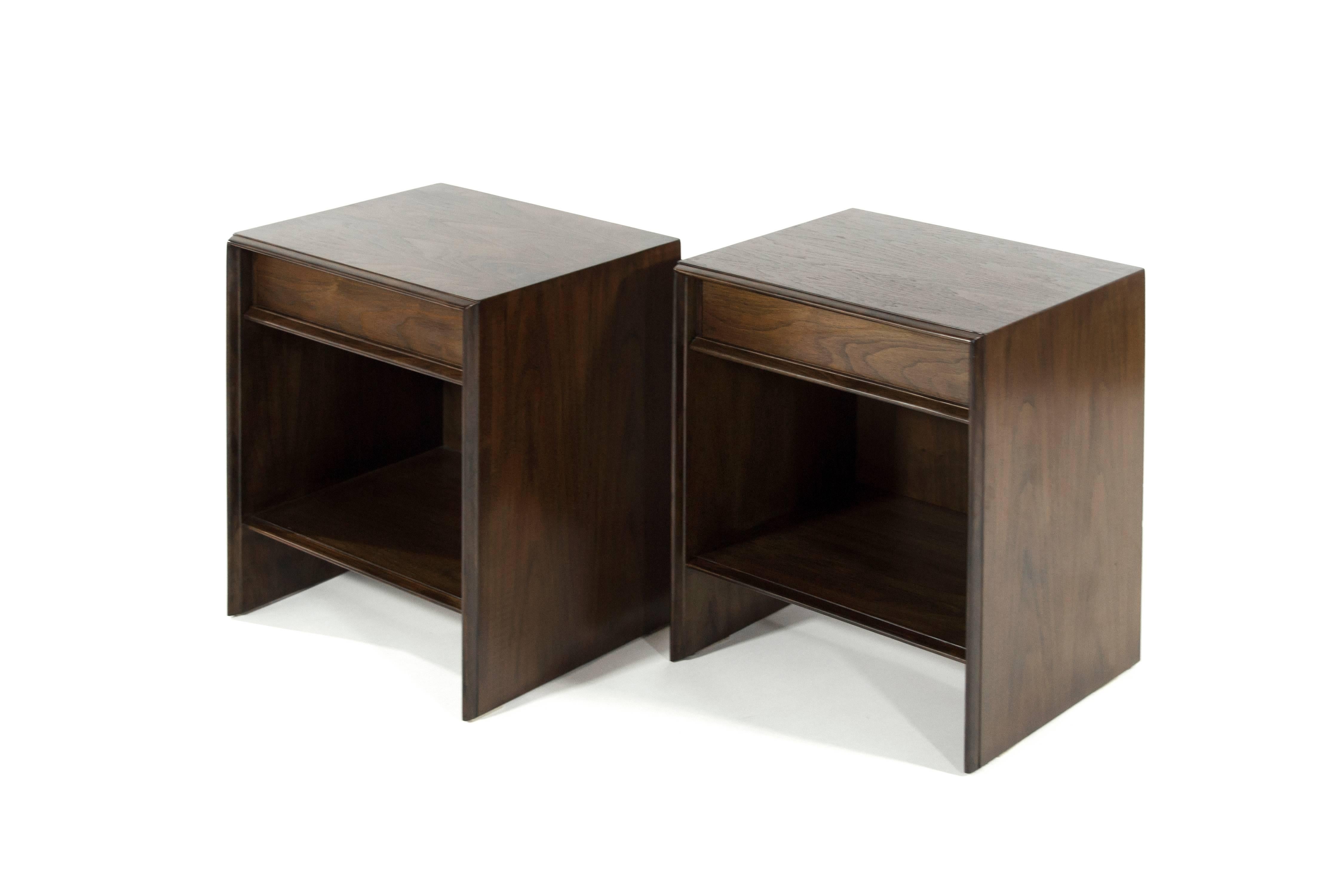 American T.H. Robsjohn-Gibbings for Widdicomb Walnut Nightstands, circa 1956