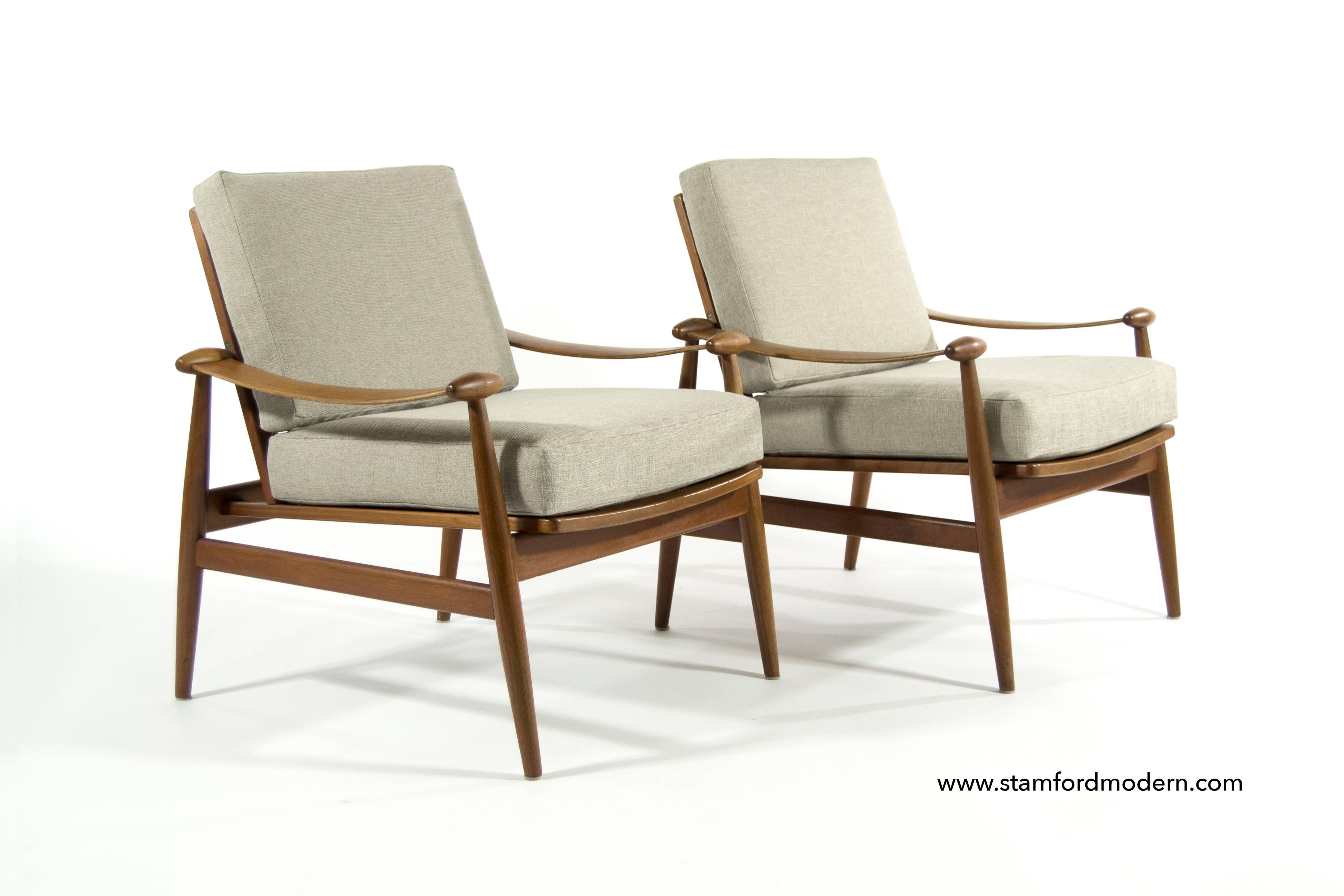 Danish Spade Lounge Chairs by Finn Juhl for France & Daverkosen
