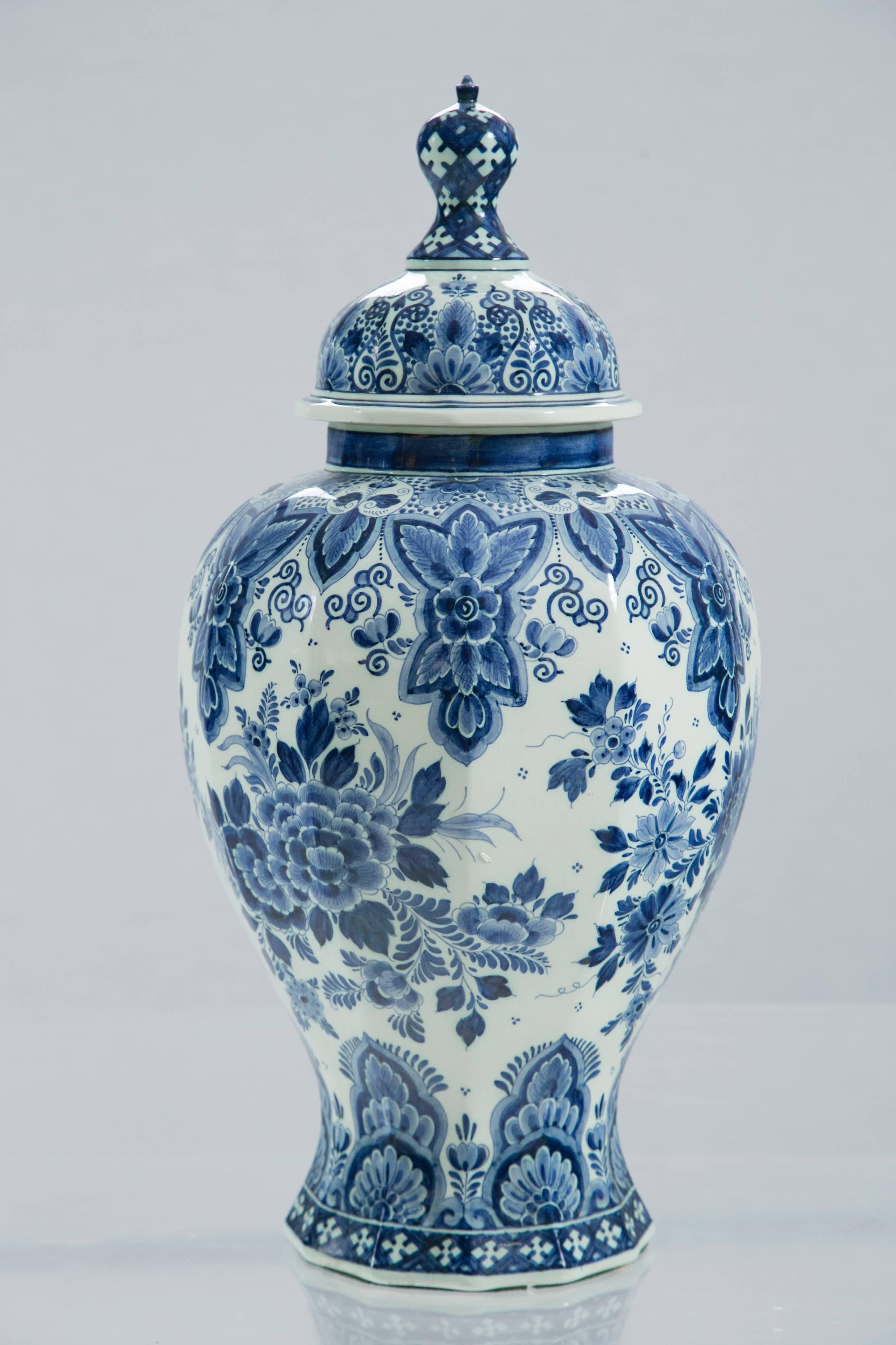 Wonderful ginger jar with gracefully geometric form and rich color. By Delft Pottery De Delftse Pauw, signed and numbered. A lovely find.