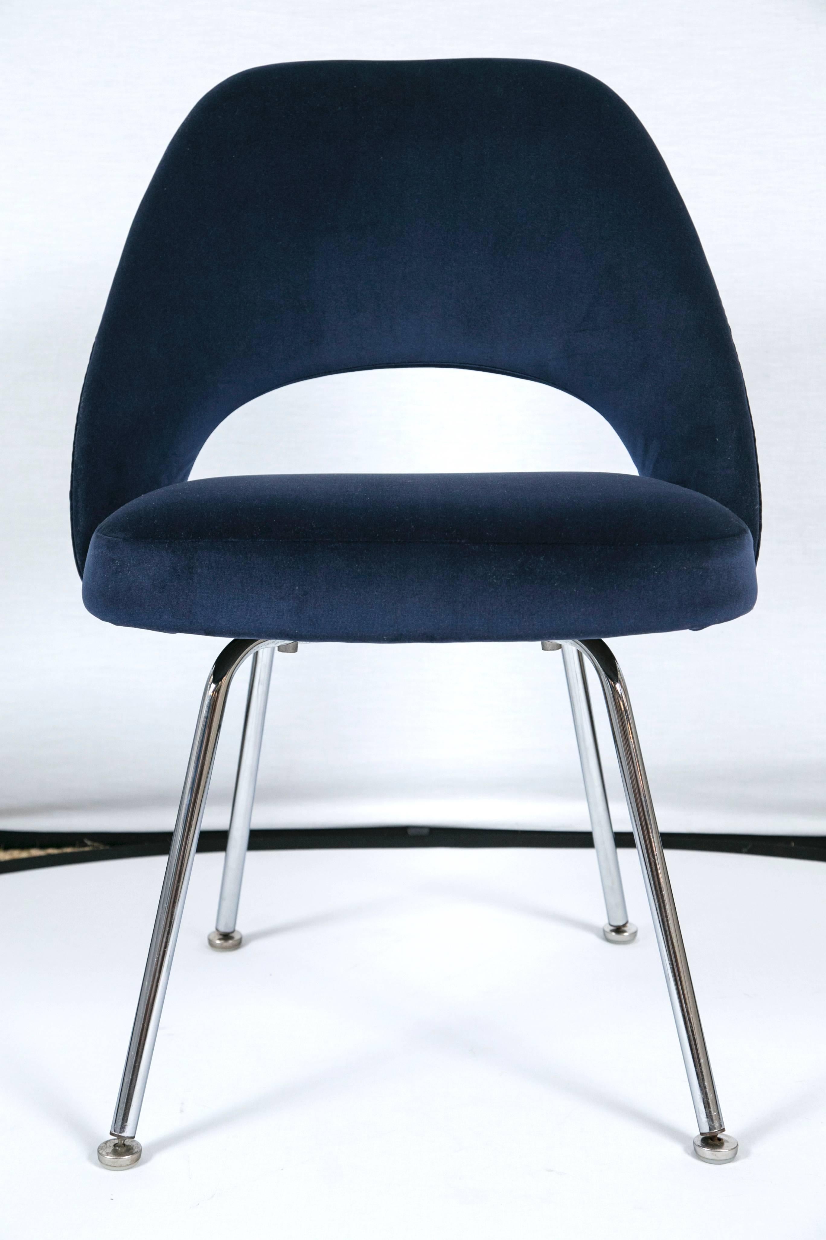 Mid-Century Modern Saarinen Executive Armless Chairs in Navy Velvet, Set of Six