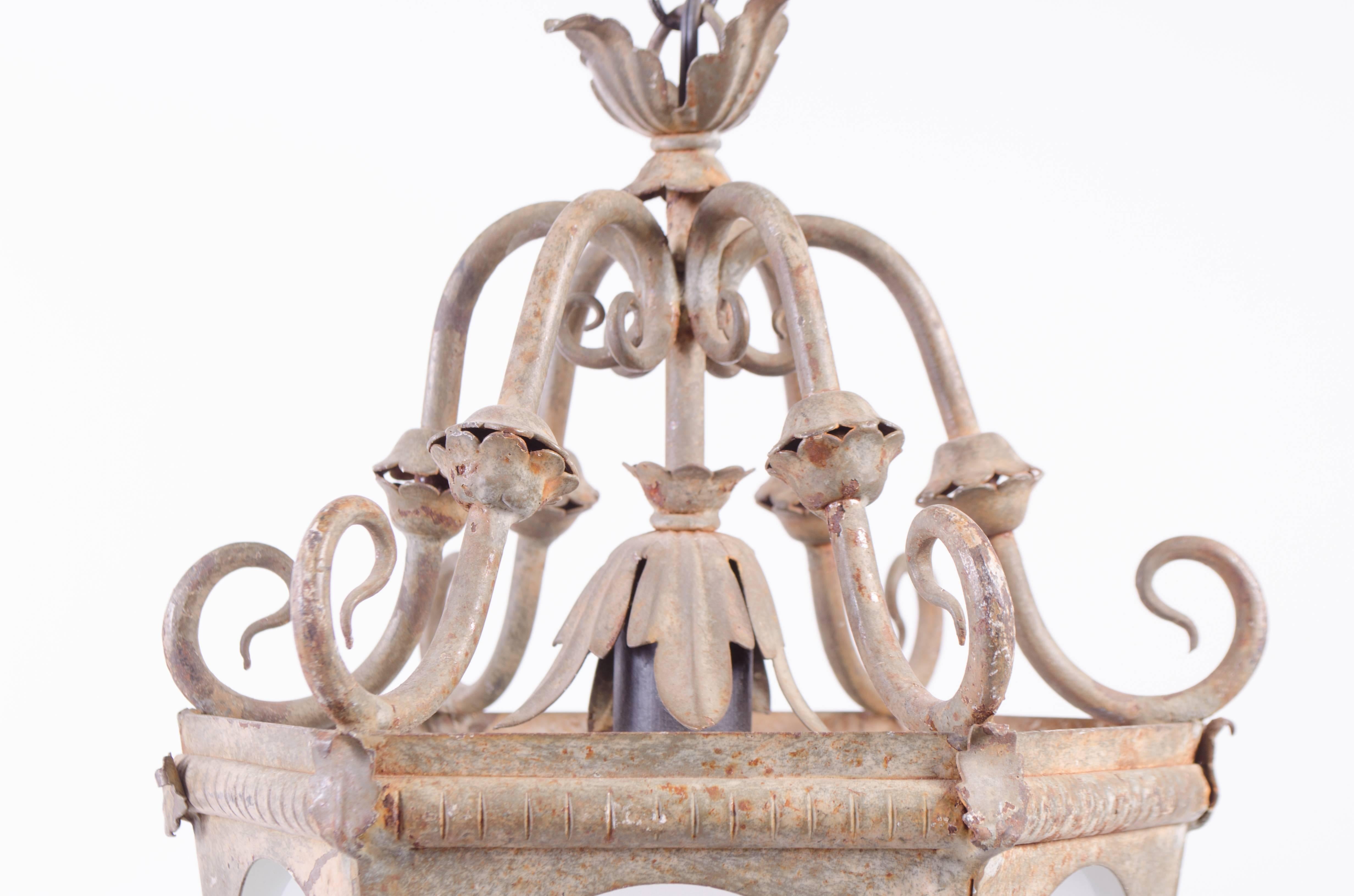 Late 19th Century French Lanterns In Excellent Condition In Wilton, CT