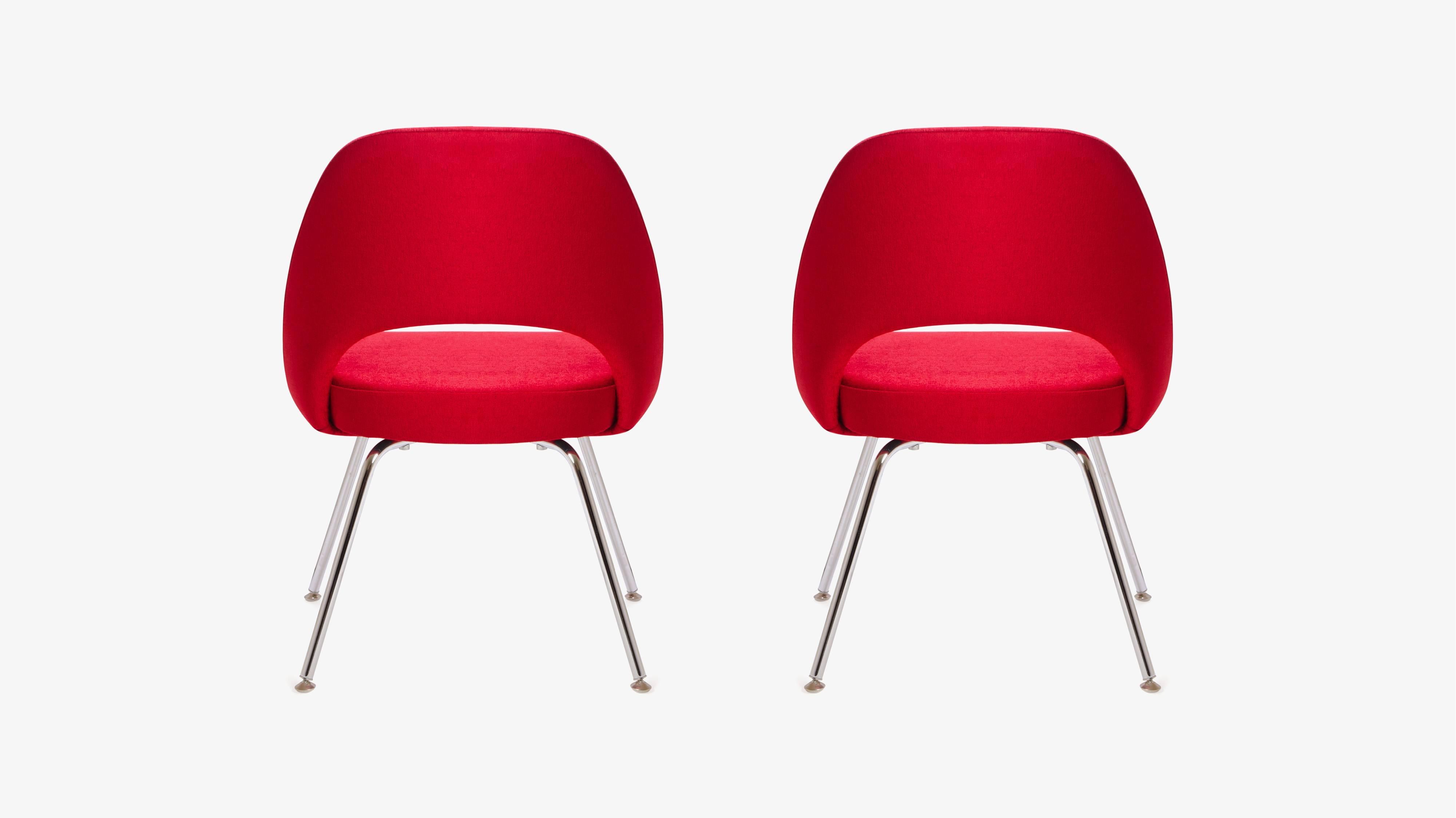 Saarinen for Knoll Executive Armless Chairs in Original Knoll Fire-Red, Pair In Excellent Condition In Wilton, CT