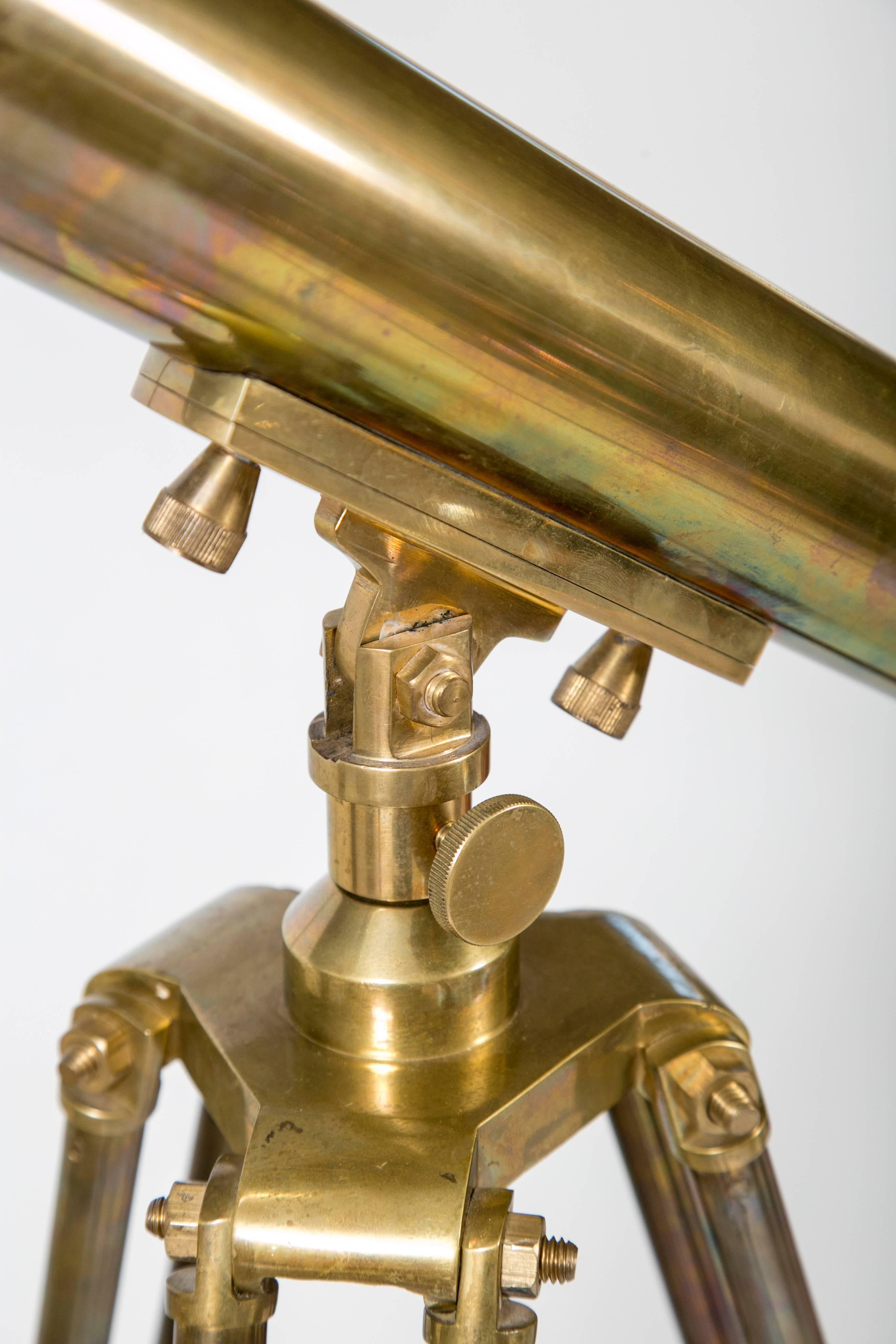 Monumental Brass Telescope and Tripod In Excellent Condition In Wilton, CT