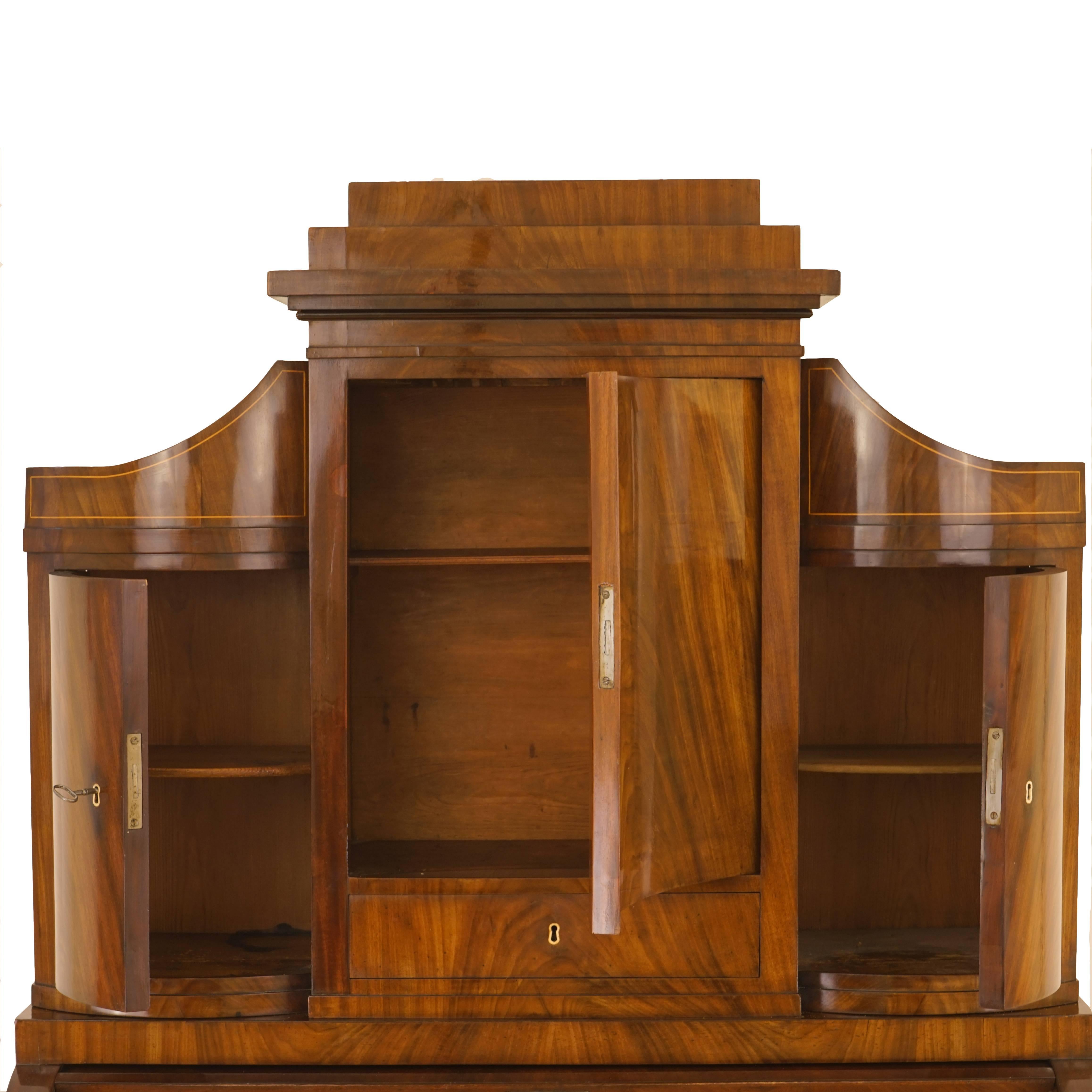 Early 19th Century Grande Biedermeier Secrétaire For Sale