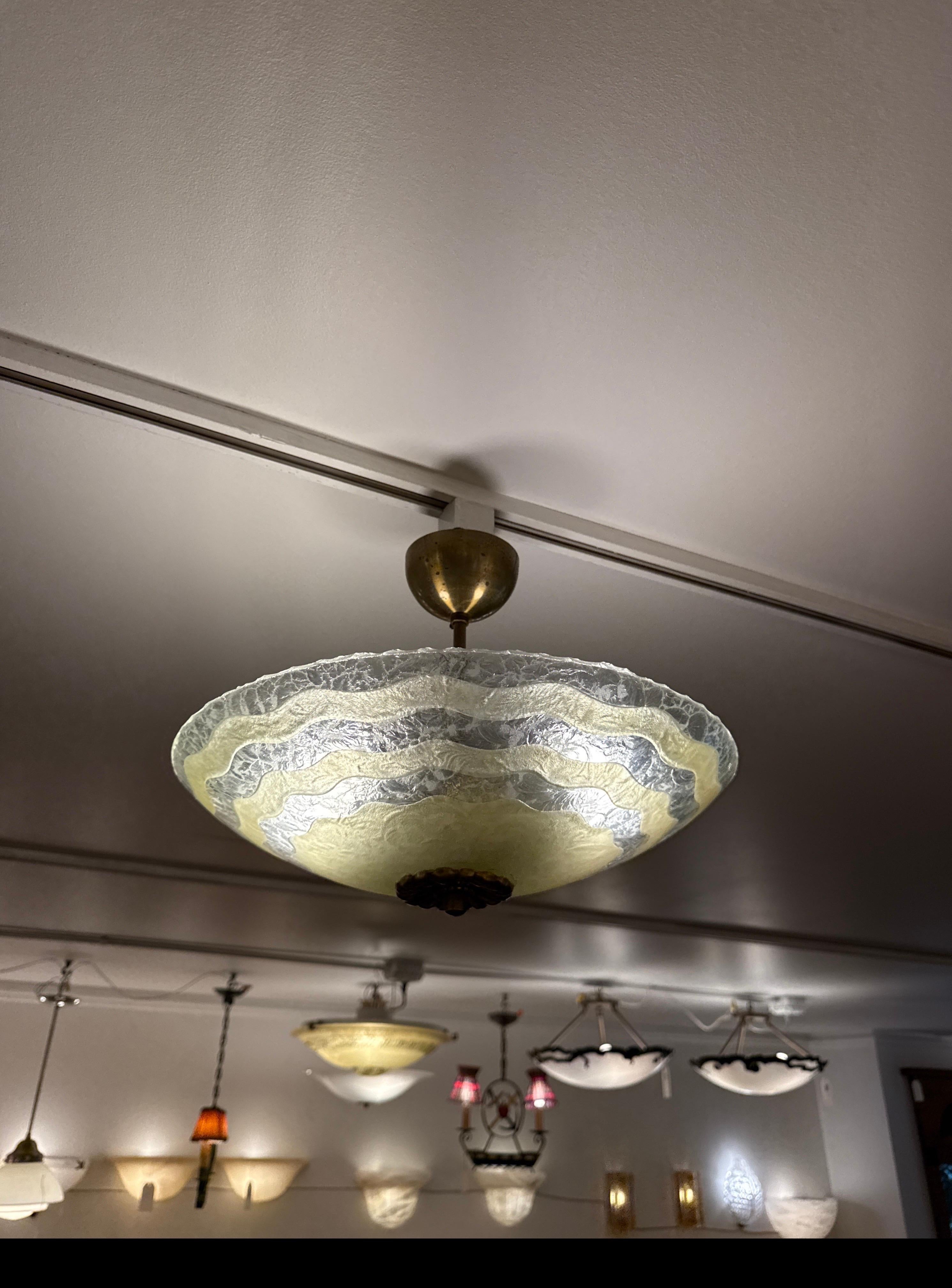 Apparecchio di illuminazione in vetro artistico moderno svedese in vendita 3