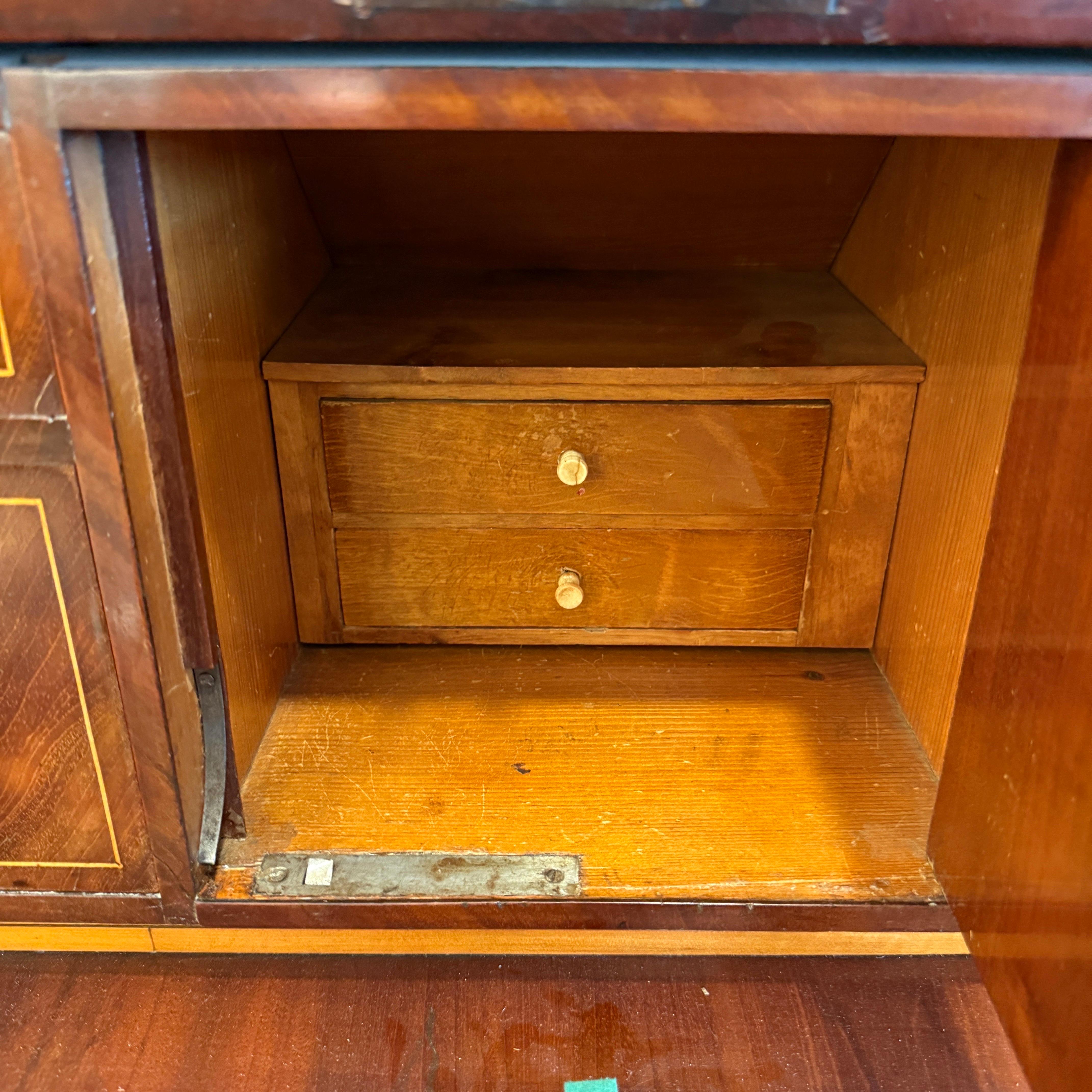Segretario Grande Biedermeier in vendita 11
