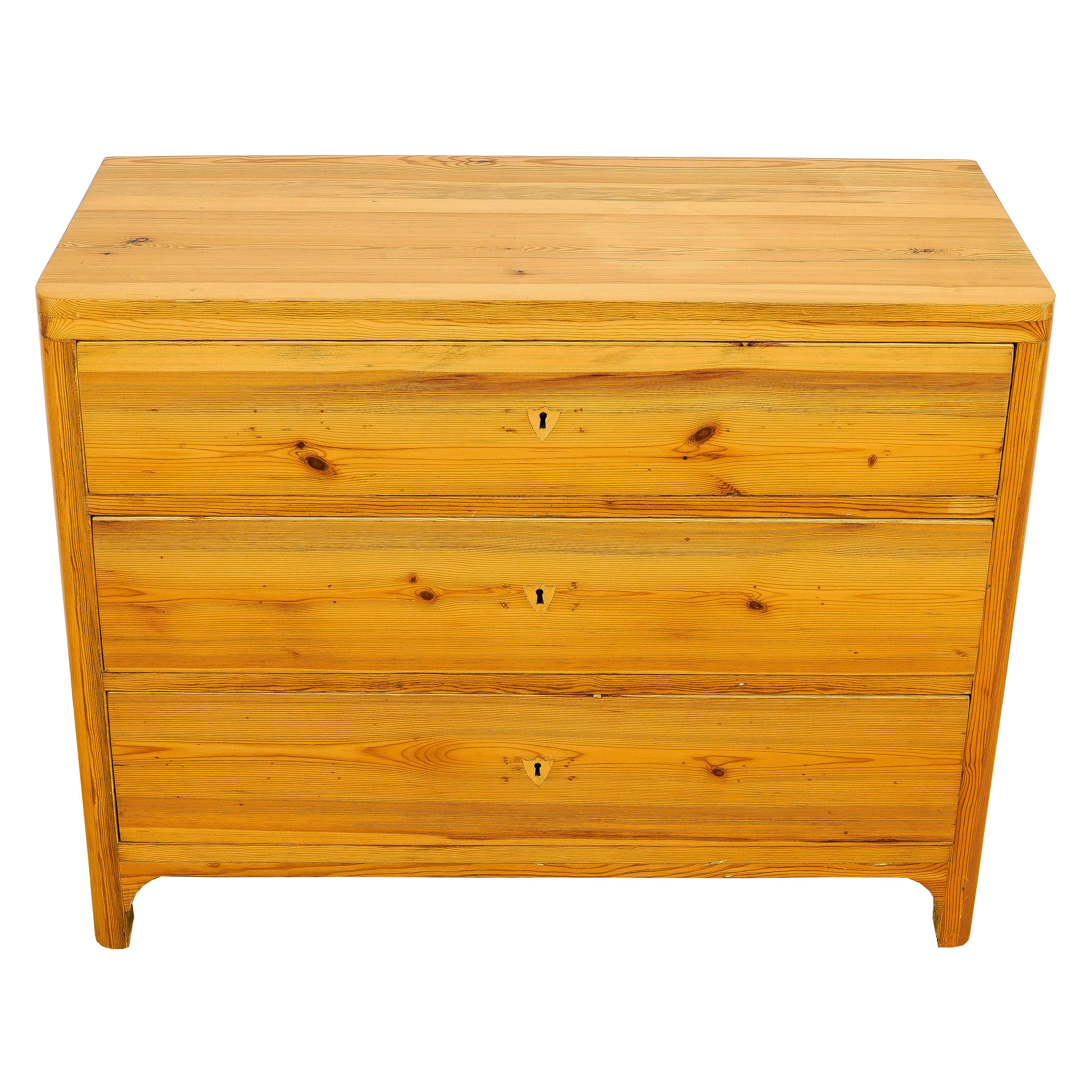 Swedish Country Chest of Drawers