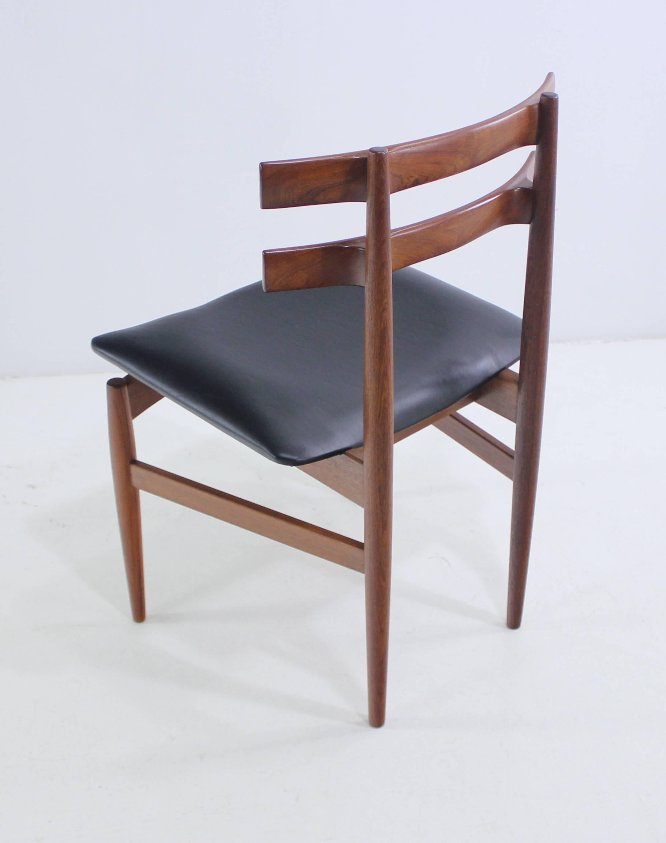 20th Century Set of Six Rare Danish Modern Chairs Designed by Poul Hundevad For Sale