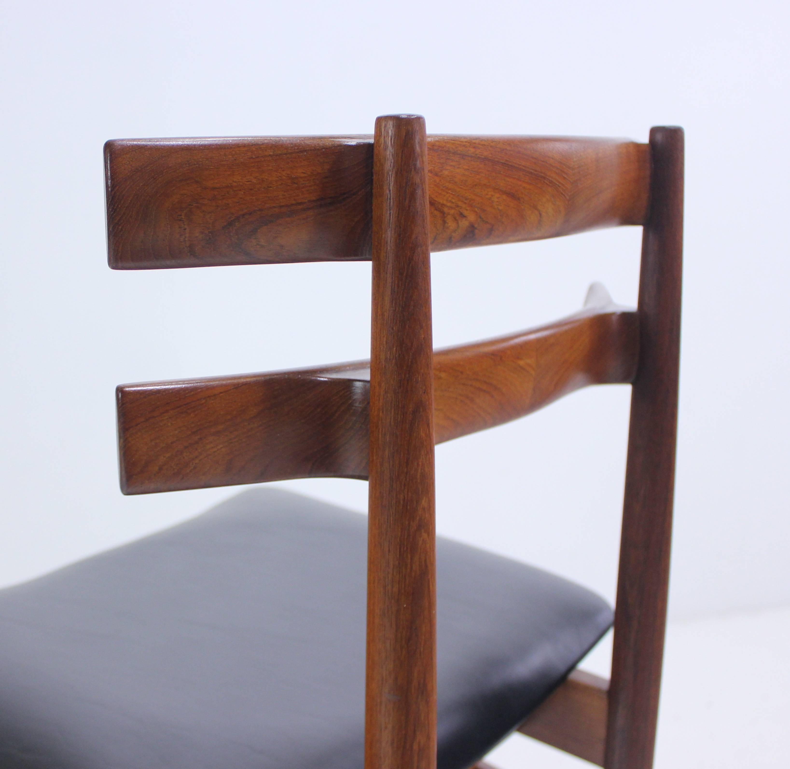 Set of Six Rare Danish Modern Chairs Designed by Poul Hundevad For Sale 1