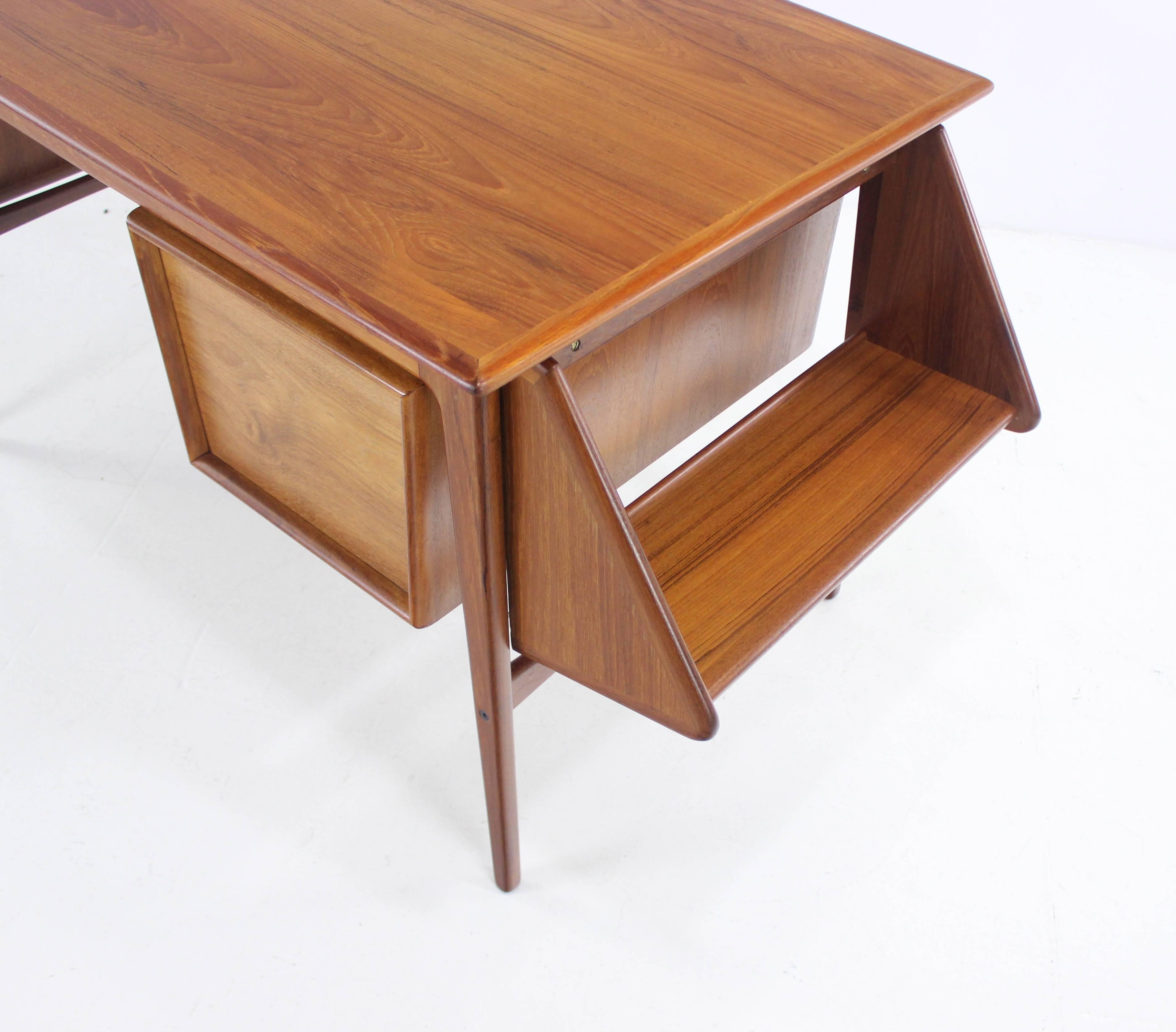 Danish Modern Teak Drop-Leaf Desk Designed by Aksel Boll Jensen For Sale 3