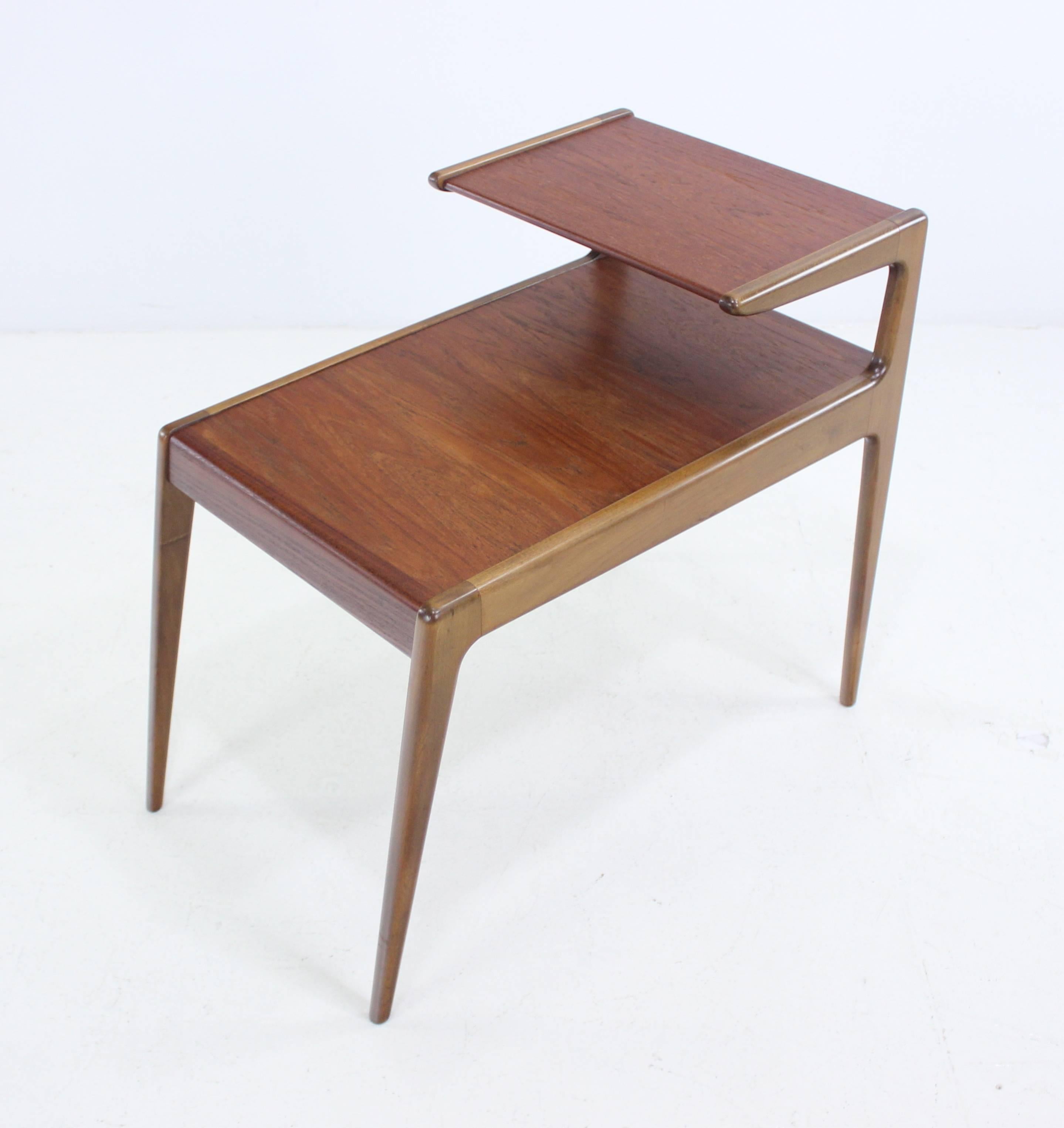 Scandinavian Modern Pair of Danish Modern Teak and Beech End Tables Designed by Kurt Ostervig For Sale