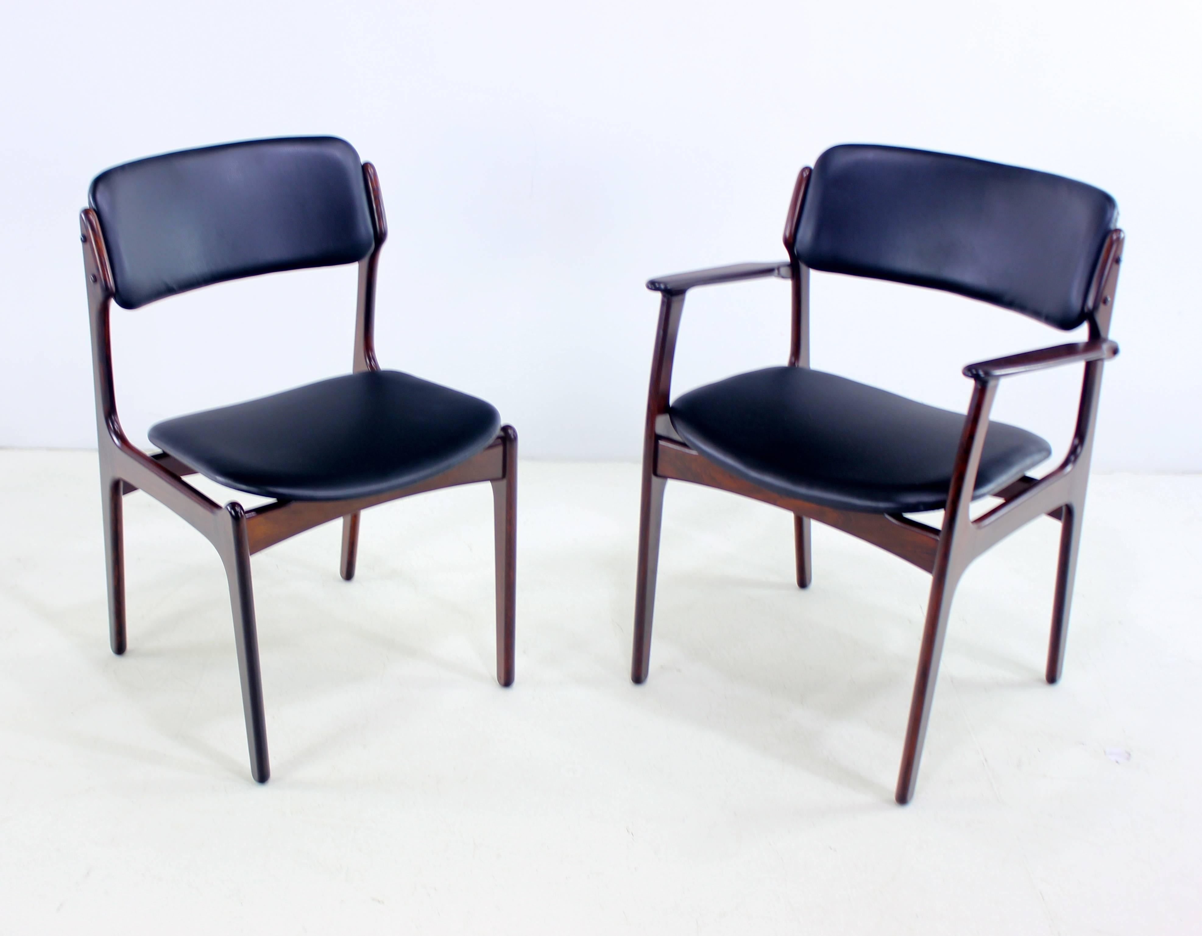 Scandinavian Modern Set of Six Danish Modern Rosewood Dining Chairs Designed by Erik Buck For Sale