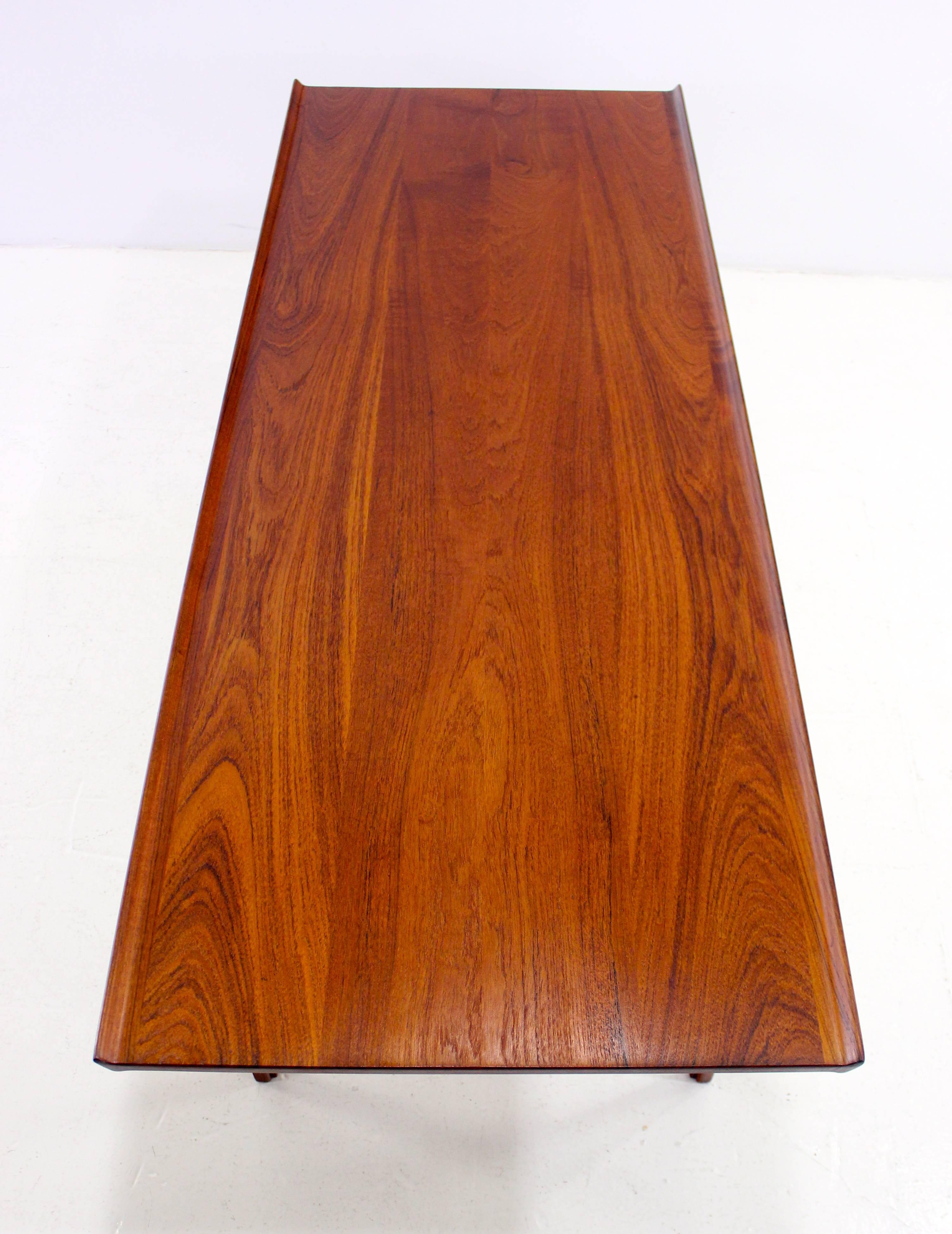 Danish Modern Solid Teak Three-Piece Table Set Designed by Finn Juhl In Excellent Condition For Sale In Portland, OR