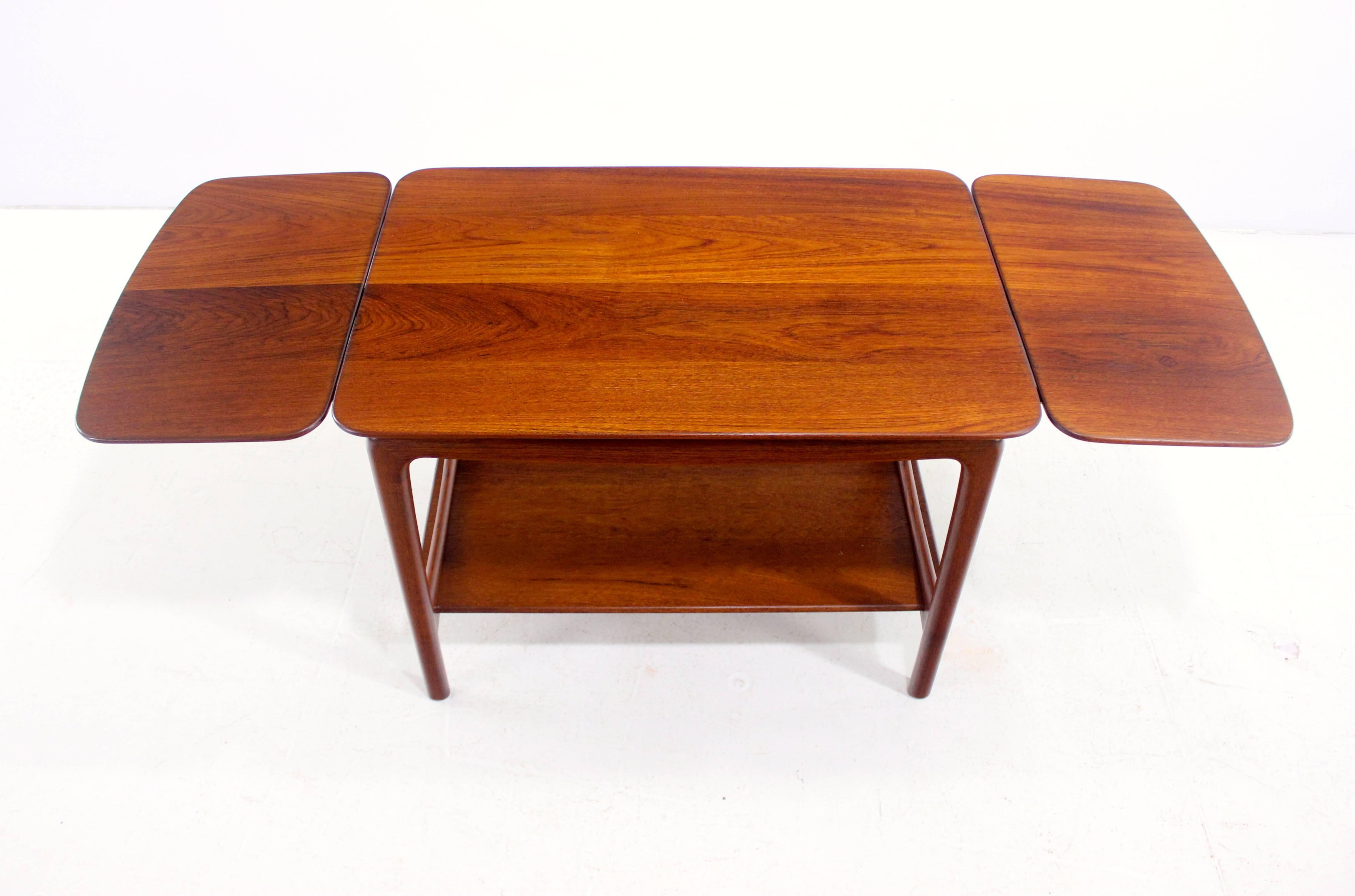 20th Century Danish Modern Solid Teak Drop-Leaf Side Table Designed by Peter Hvidt For Sale
