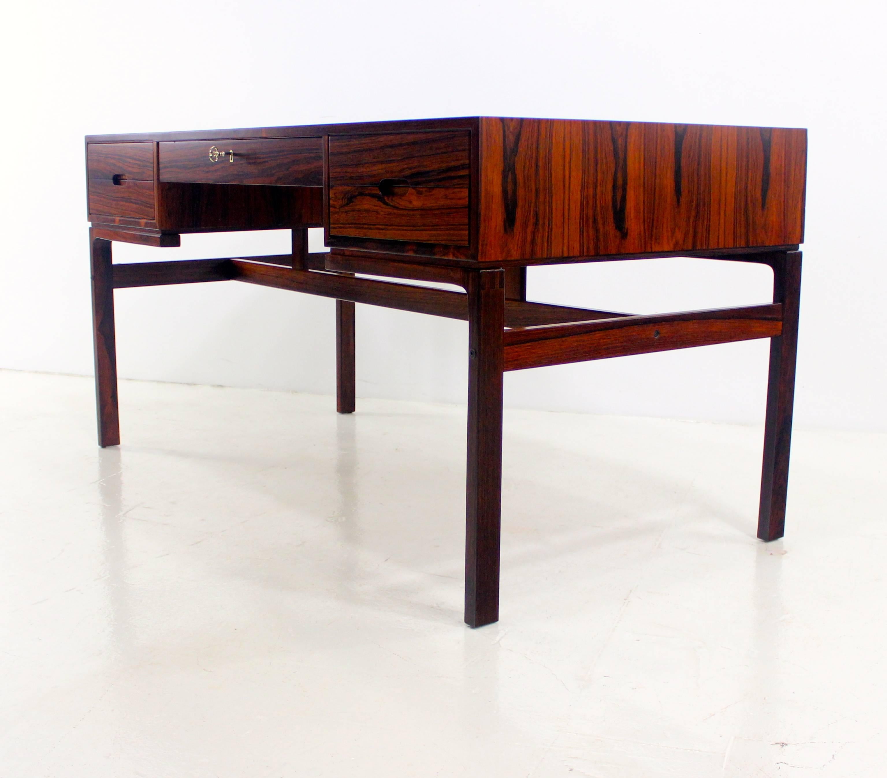 Danish Modern Rosewood Desk Designed by Arne Wahl Iversen In Excellent Condition For Sale In Portland, OR
