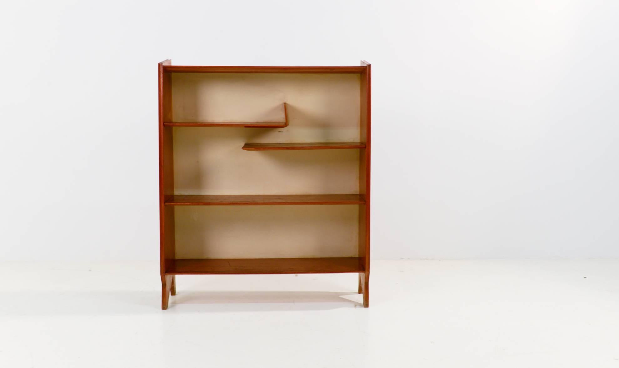 Rare Italian Bookcase, Gio Ponti Attributed In Good Condition For Sale In Amsterdam, NL