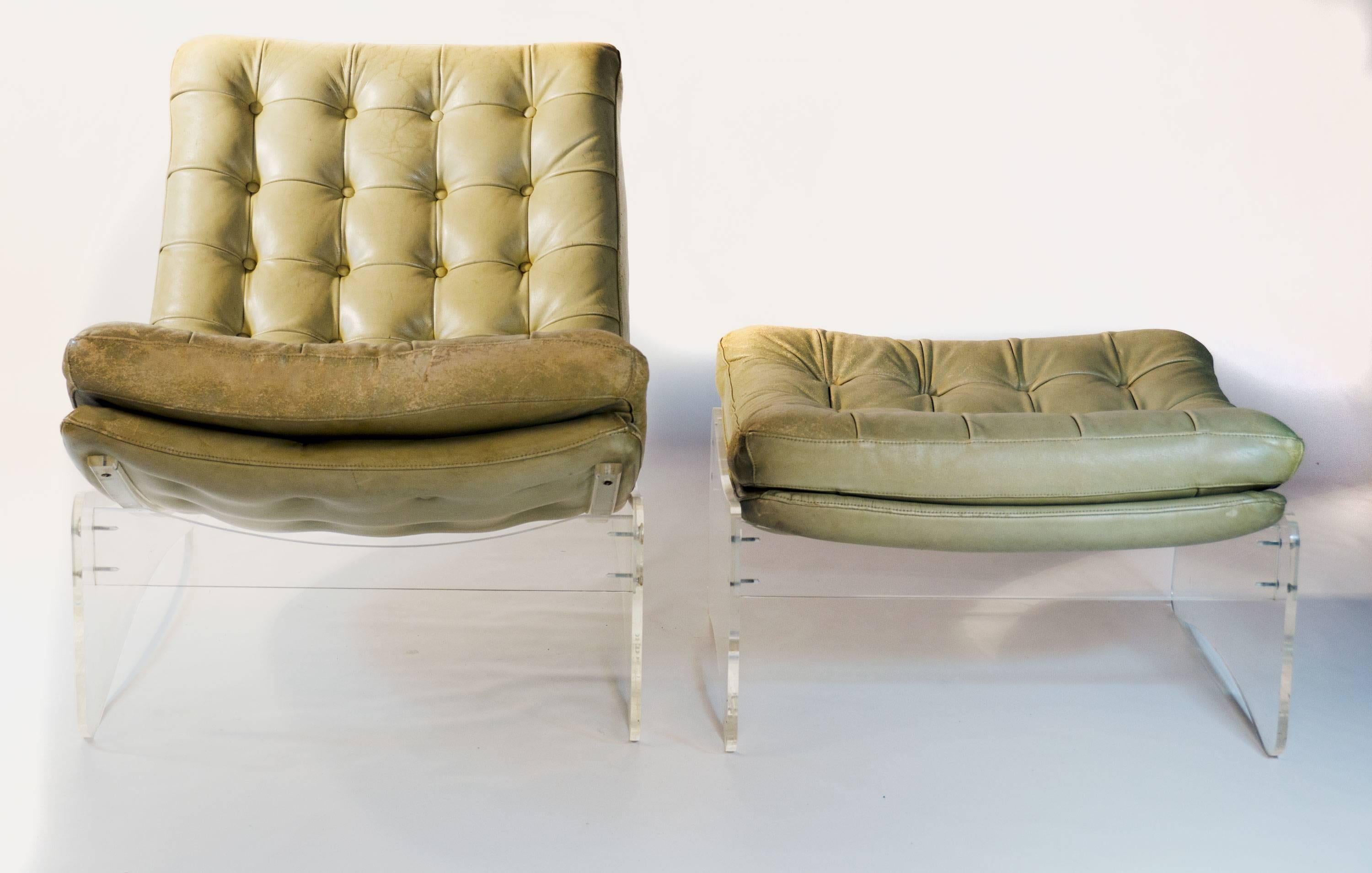 Very Rare Italian Lucite Plexiglass Leather Lounge Chair In Good Condition For Sale In Amsterdam, NL