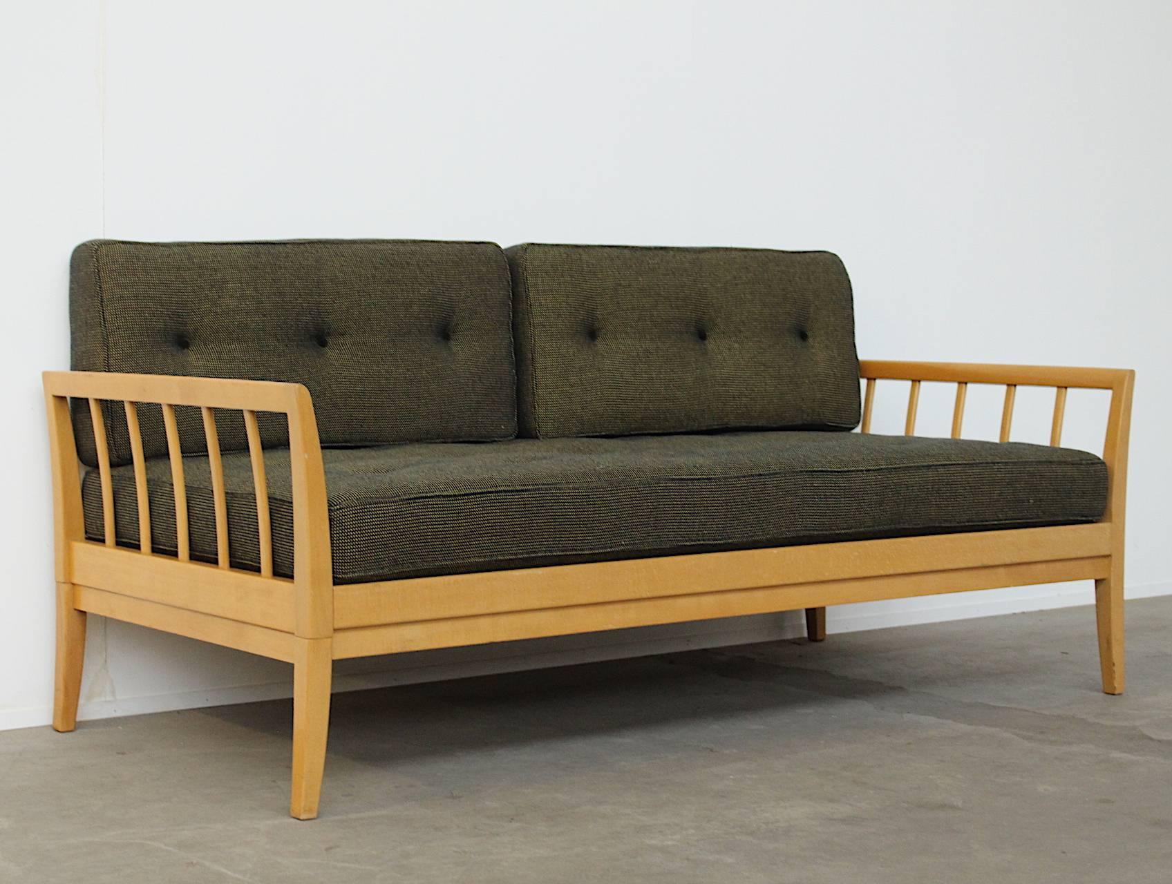 Fabric Rare Wilhelm Knoll Mid-Century Antimott Daybed For Sale