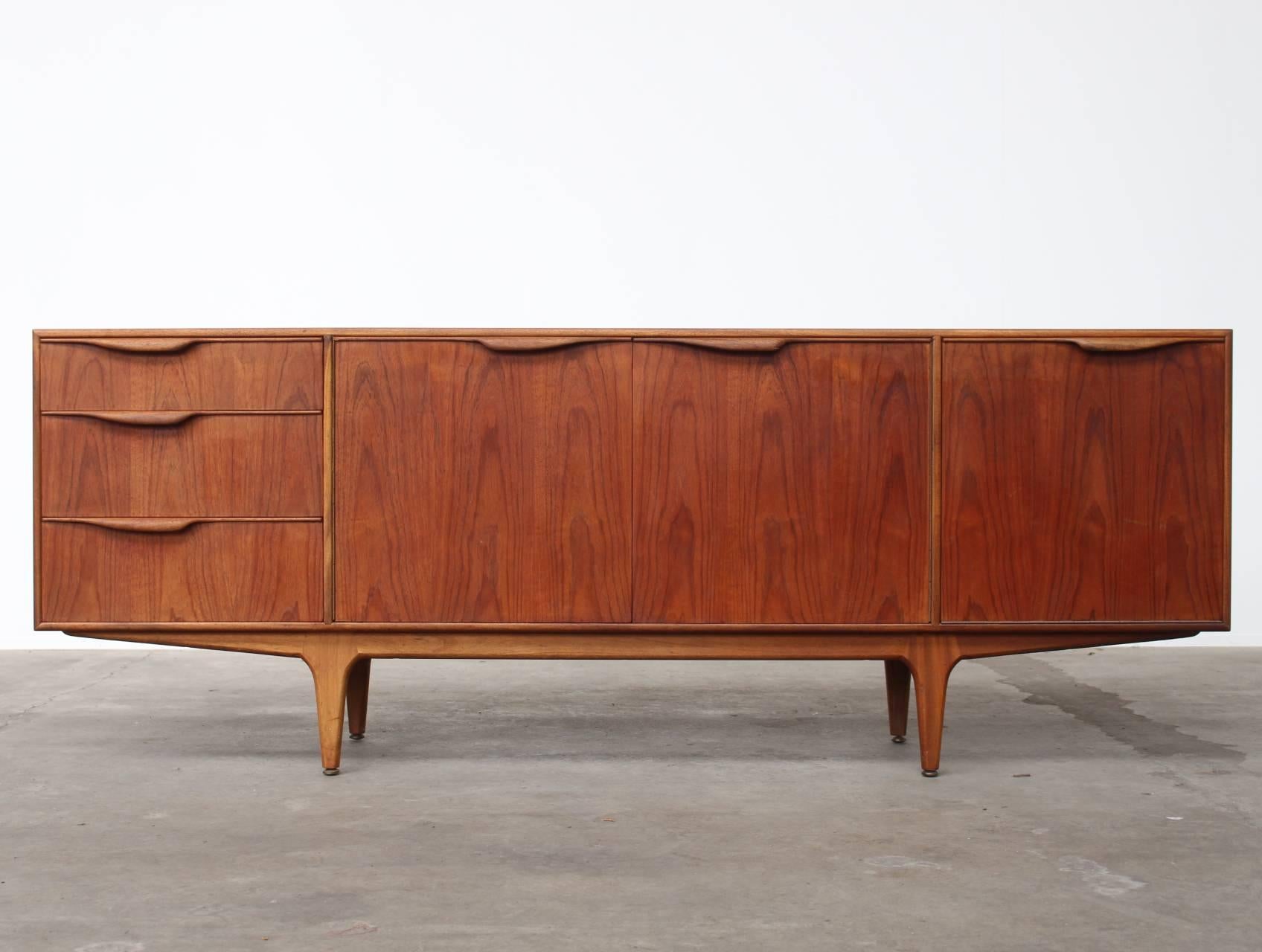 Sideboard in Teak by A.H. McIntosh & Co 1960s In Good Condition In Amsterdam, NL