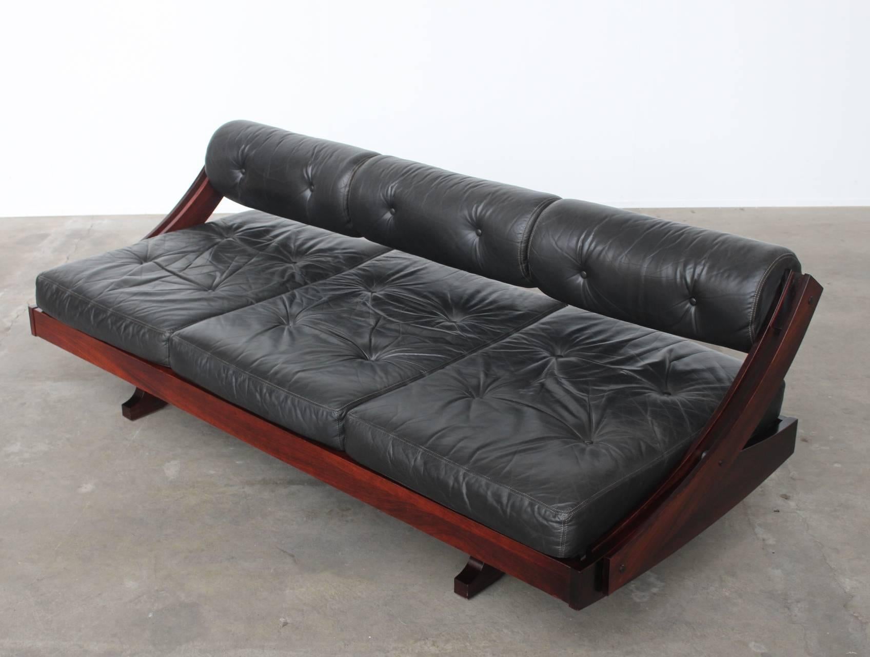 Mid-20th Century Gianni Songia for Sormani Three-Seat Black Leather Sofa and Daybed