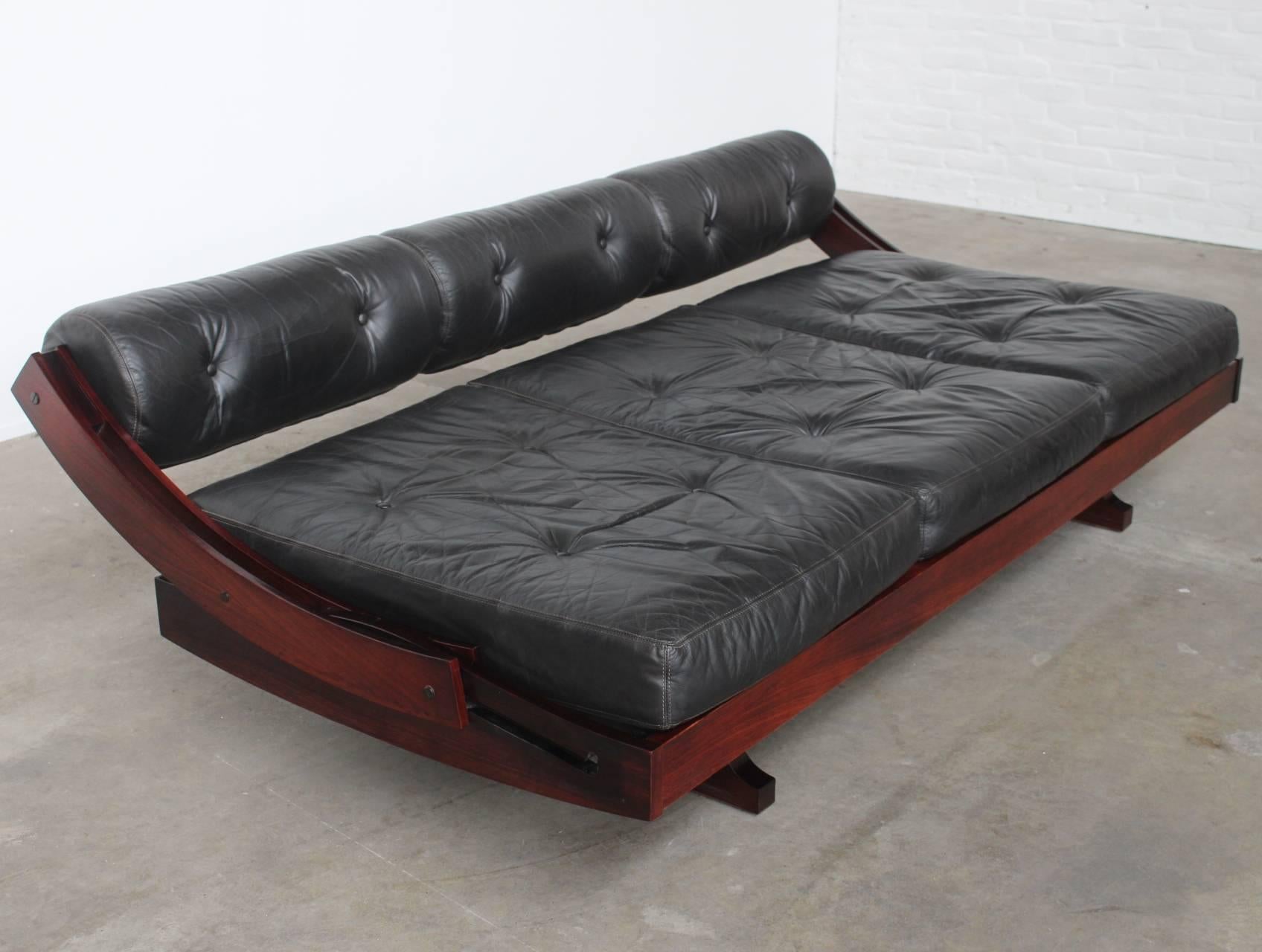 Gianni Songia for Sormani Three-Seat Black Leather Sofa and Daybed 1