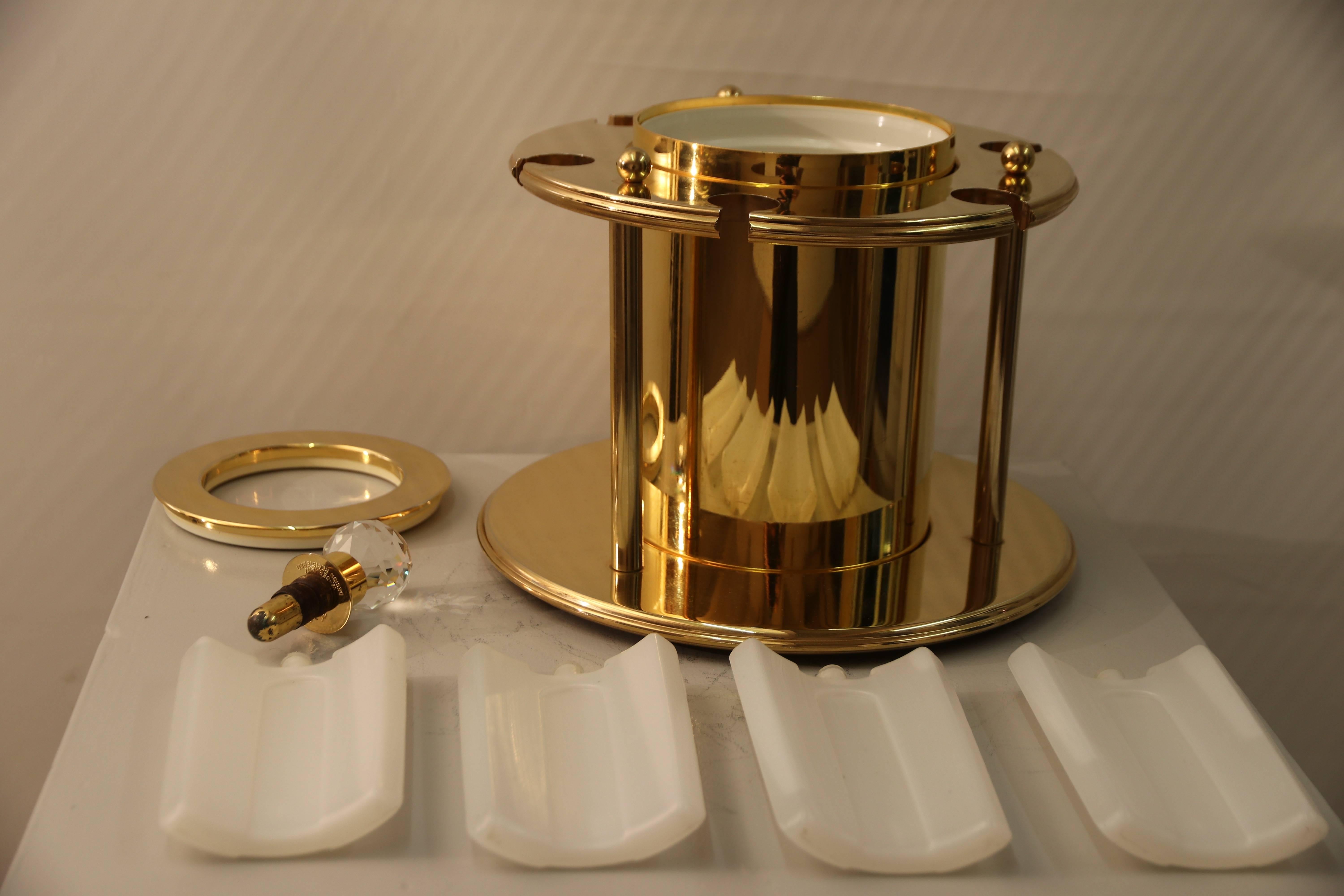 Turnwald Collection Gold Plated Champagne Cooler with Chrystal Bottle Stop In Excellent Condition In Amsterdam, NL