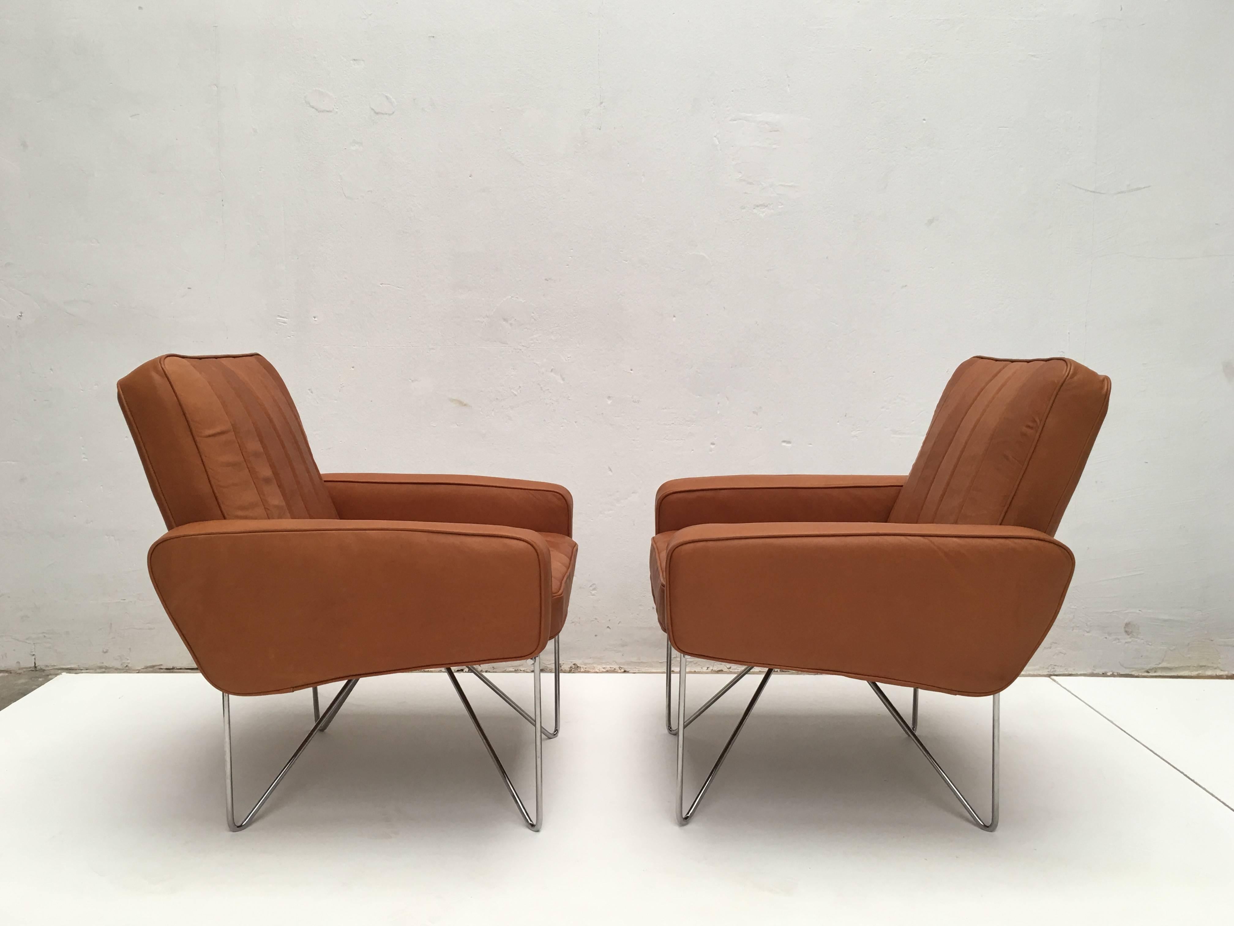 Mid-Century Modern Chromed Steel Wire Base and Leather Easy Chairs Attributed to Hein Salomonson