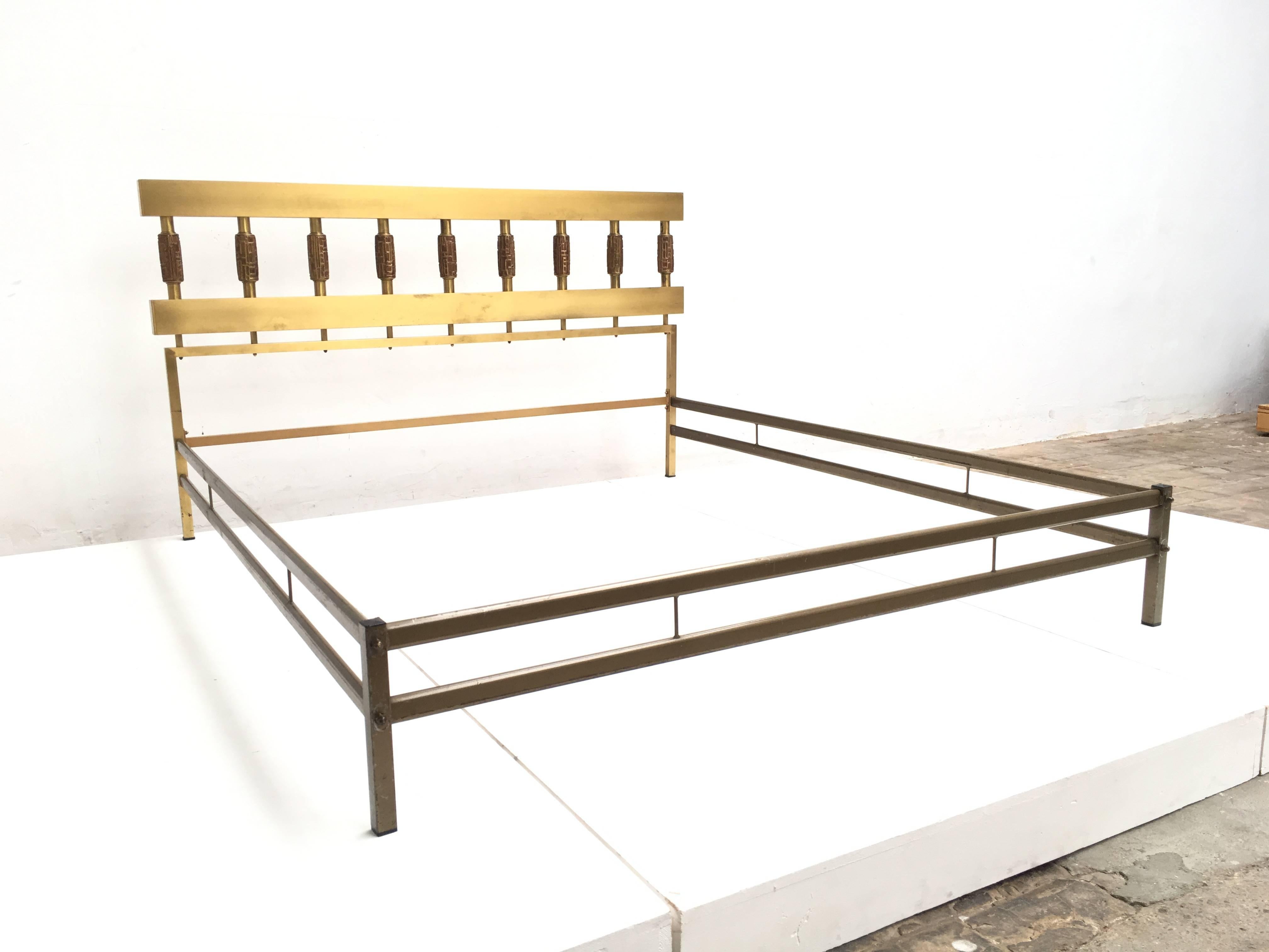 Metal Brass & Bronze Bed  with pair of  matching nightstands by Luciano Frigerio, 1970 For Sale