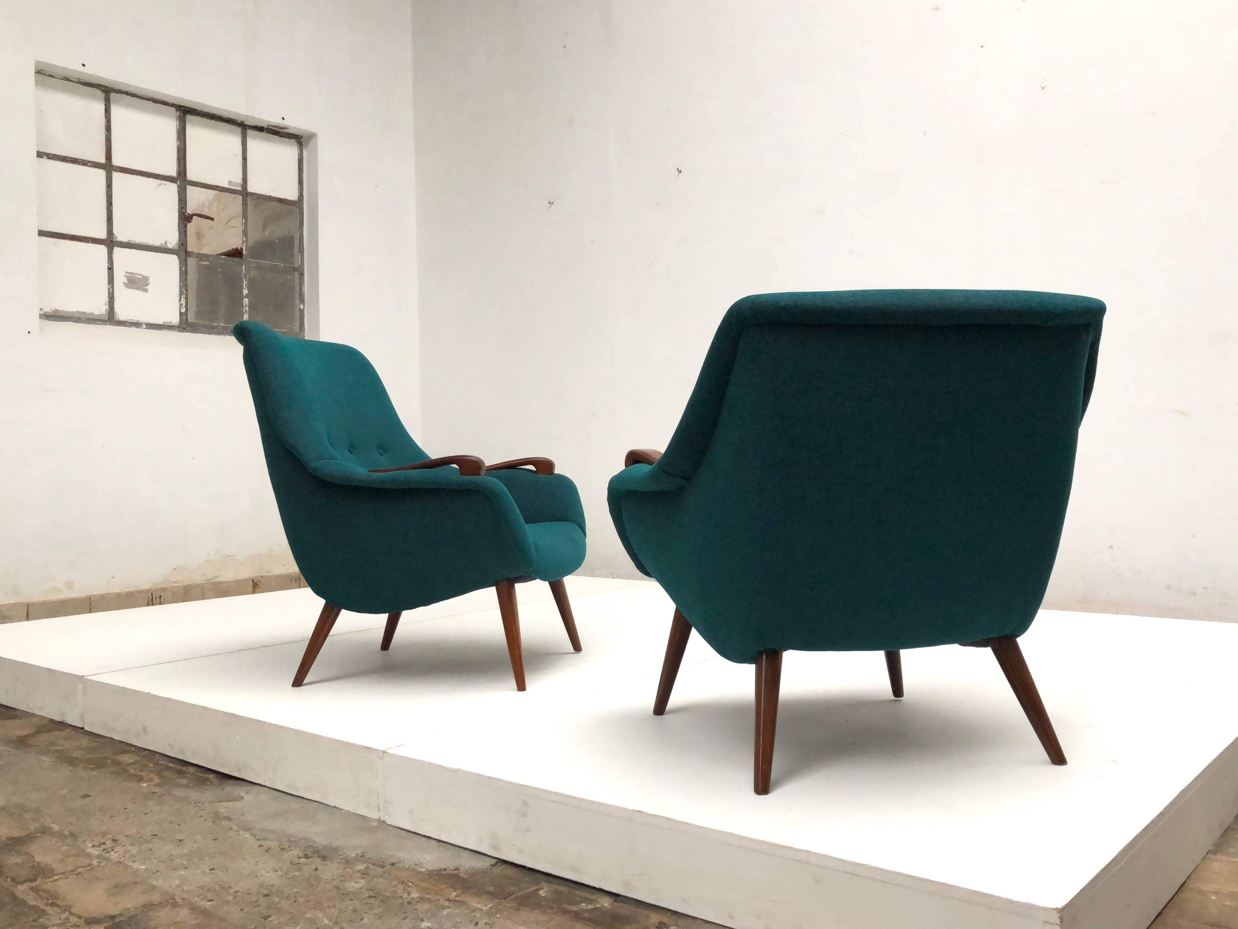Mid-20th Century Scandinavian Lady and Senior Easy Chairs with New De Ploeg Steppe Upholstery 