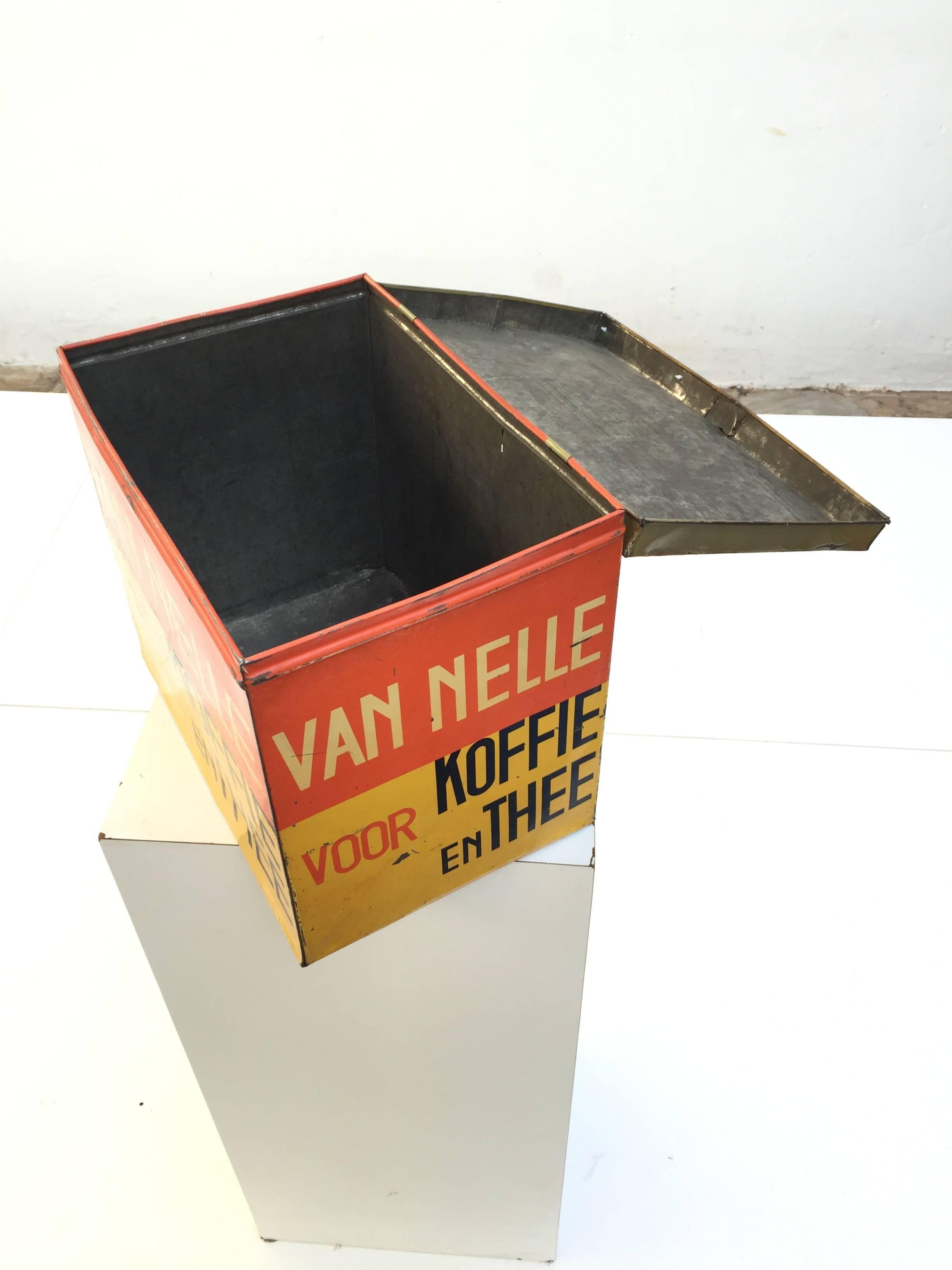 Mid-20th Century De Stijl Van Nelle Coffee or Tea Storage Container by Jacques Jongert, 1931