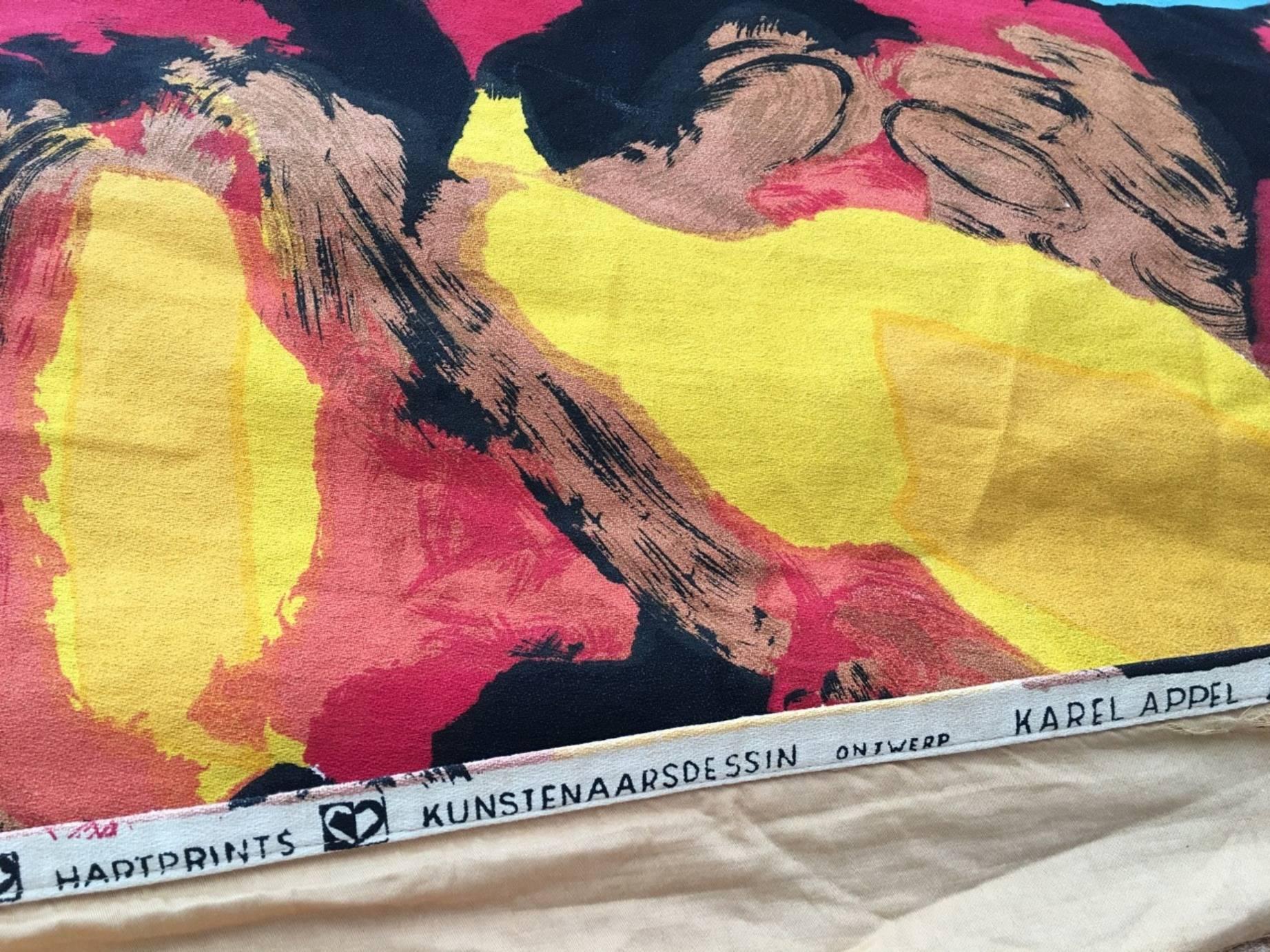 Ein Paar Karel Appel-Kleiderbügel, 1963, dokumentiert im Stedelijk Musem (Moderne der Mitte des Jahrhunderts) im Angebot