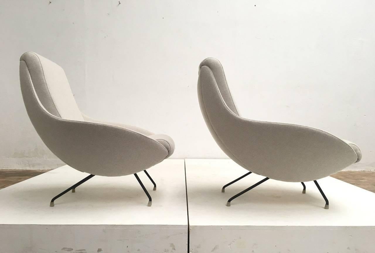 Mid-20th Century Beautiful Restored Italian Sculptural Mantis Form Lounge Chairs, 1950-1955