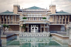Very Rare Leather Sofa by Frank Lloyd Wright Imperial Hotel Tokyo Cassina, 1996