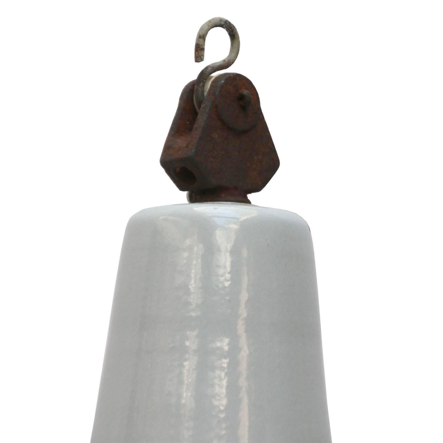Light Grey Industrial Hanging Lamp Pendant In Good Condition In Amsterdam, NL