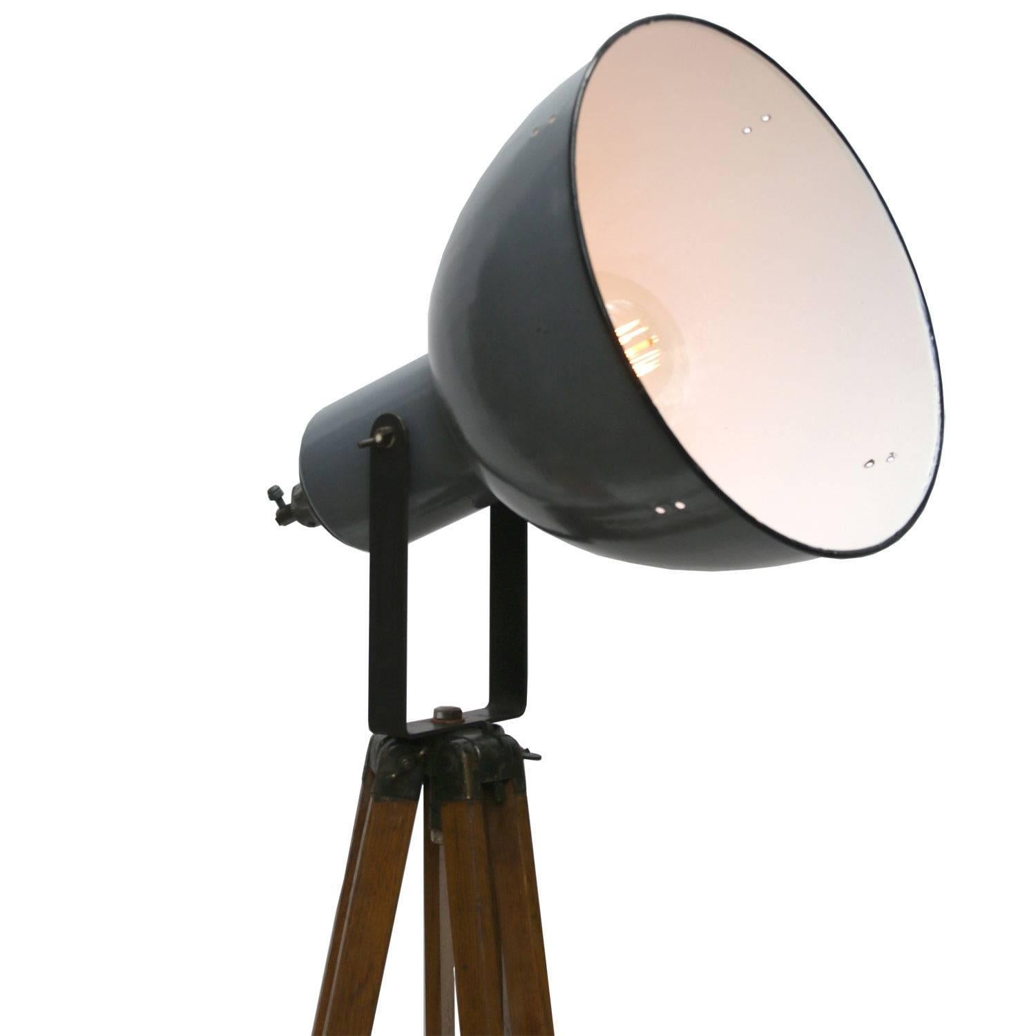 20th Century Wooden Tripod Gray Enamel Industrial Spot Light 