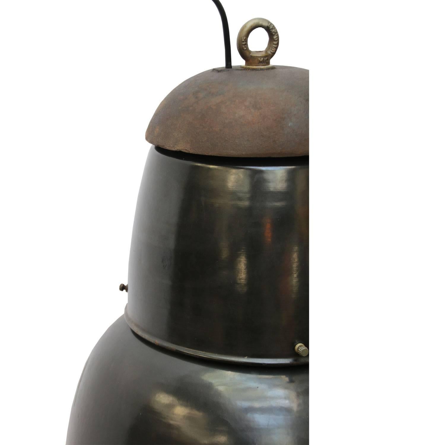 Black enamel Industrial pendant. Cast iron top. White interior.

Weight: 7.0 kg / 15.4 lb

All lamps have been made suitable by international standards for incandescent light bulbs, energy-efficient and LED bulbs. E26/E27 bulb holders and new wiring