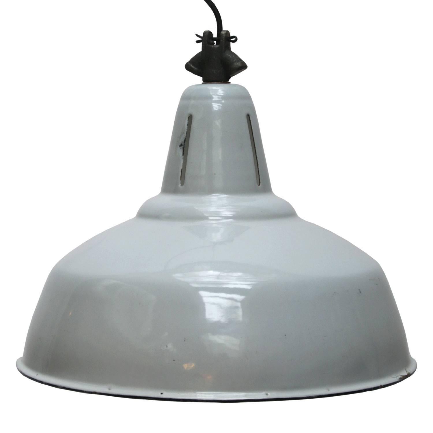 Industrial hanging lamp made by Philips, Holland. 
Gray enamel white interior.

Measure: Weight 3.7 kg / 8.2 lb

All lamps have been made suitable by international standards for incandescent light bulbs, energy-efficient and LED bulbs. E26/E27 bulb