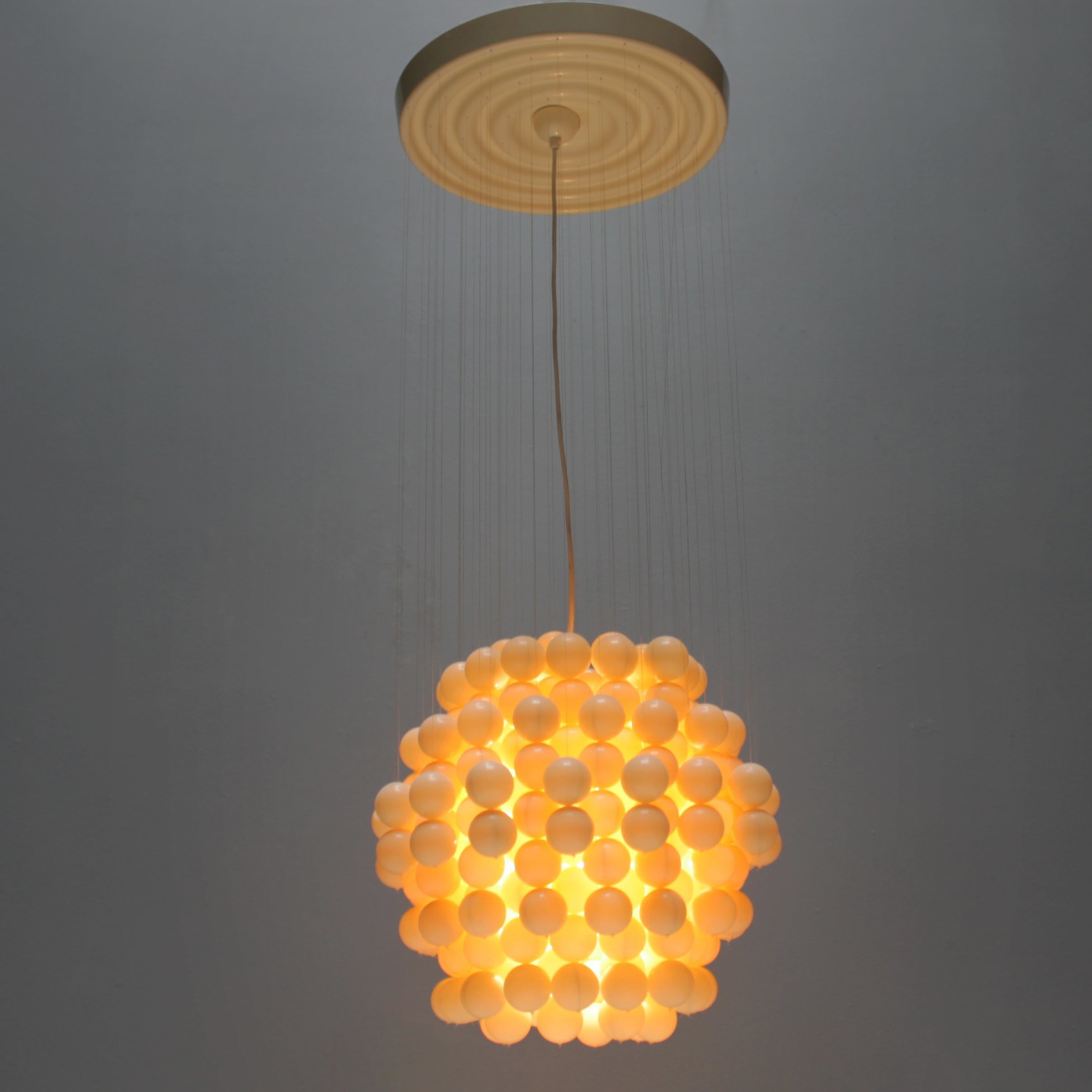 Original 'Ball Lamp' by Verner Panton for LüBer, Switzerland at ...