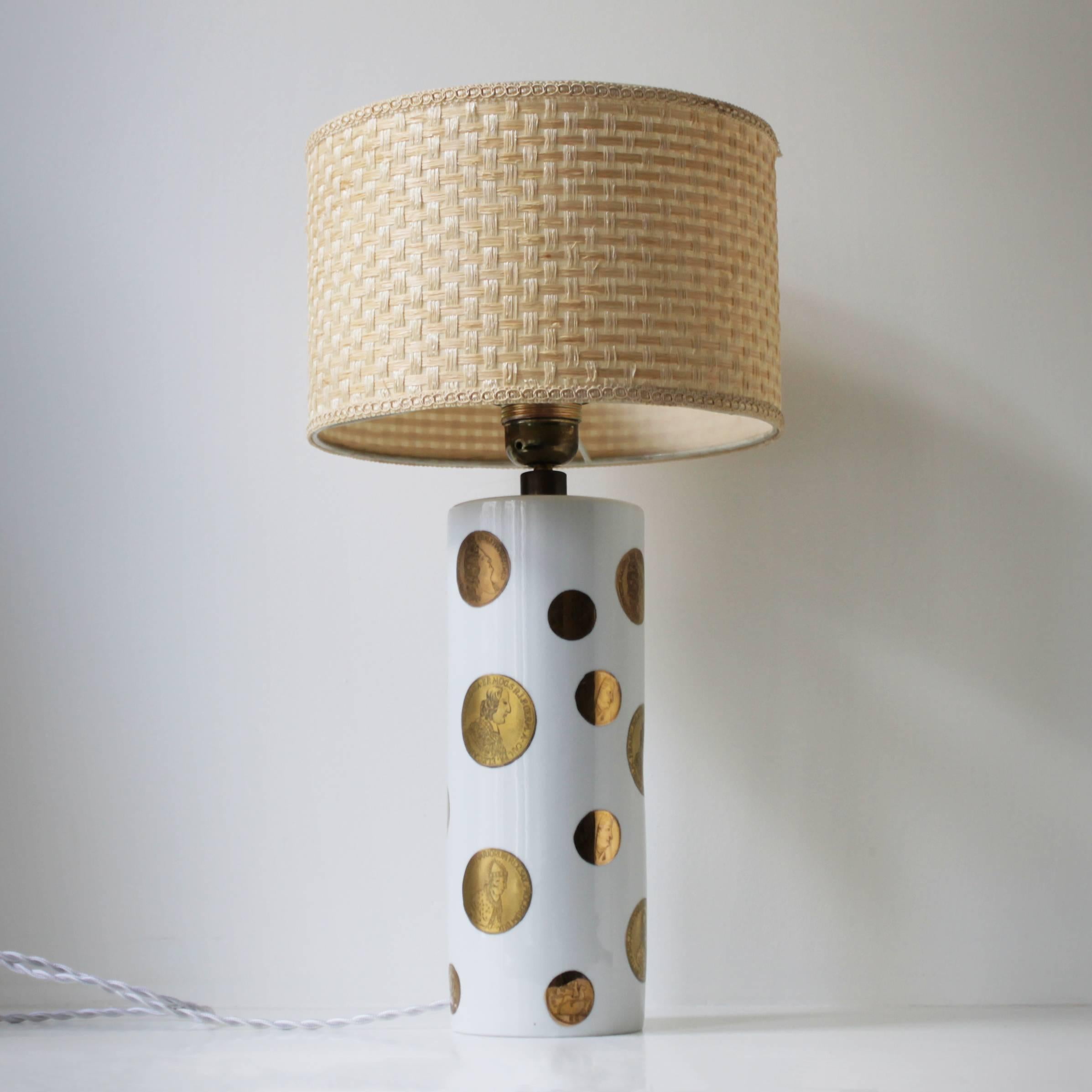 Mid-Century Modern Porcelain 'Golden Coins' Table Light For Sale