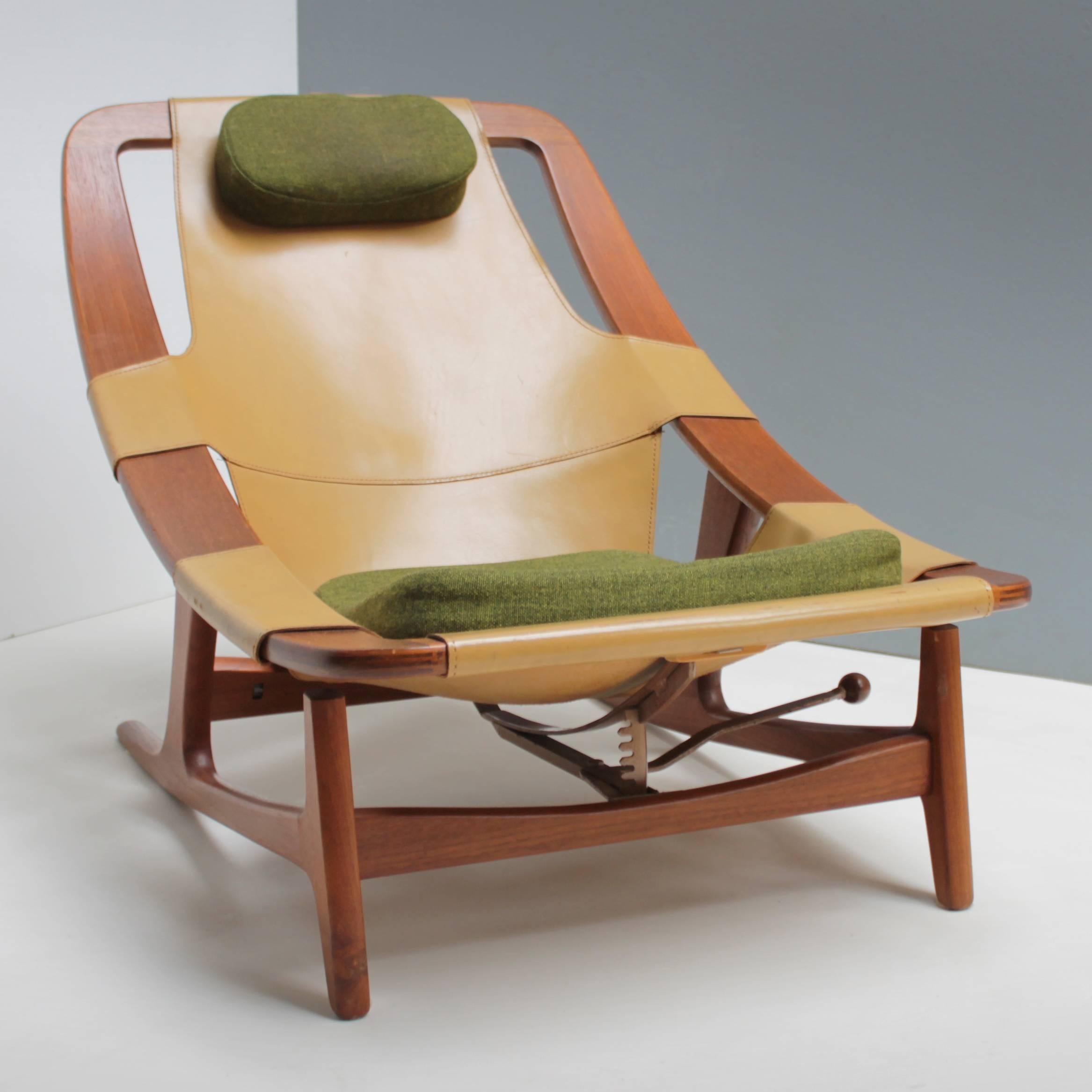Scandinavian Modern Lounge Chair 'Holmenkollen' by Arne Tidemand Ruud for Norcraft