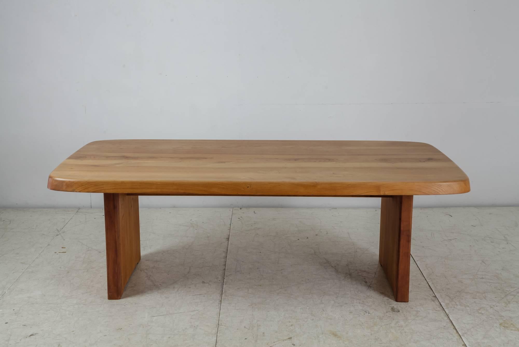 Mid-Century Modern Pierre Chapo Large Custom-Made Elm Dining Table, France, 1960s For Sale