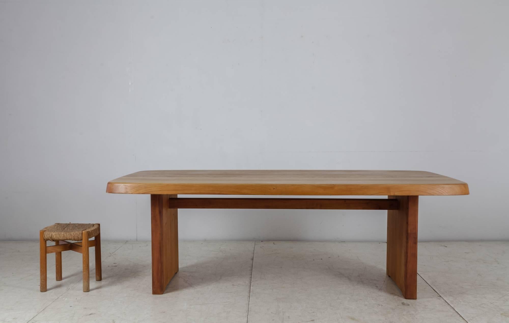 Pierre Chapo Large Custom-Made Elm Dining Table, France, 1960s In Excellent Condition For Sale In Maastricht, NL