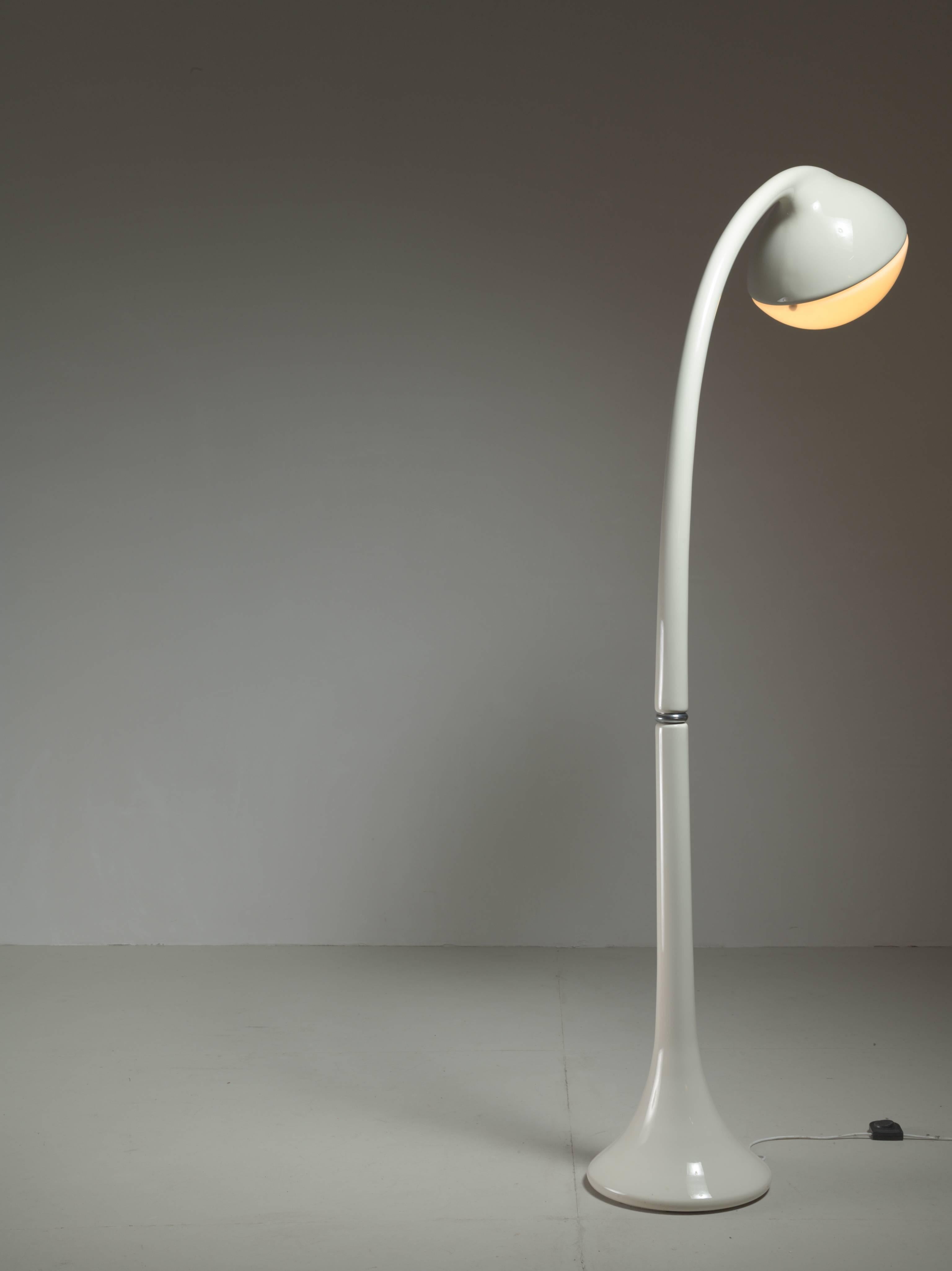 Post-Modern Fabio Lenci Wood and Perspex Floor Lamp Lampione for Guzzini, Italy, 1970s For Sale