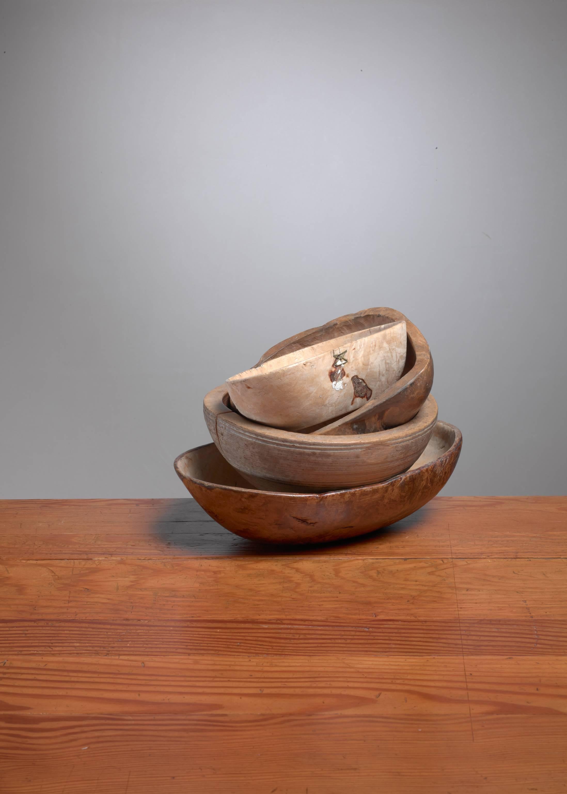 Four Wooden Folk Art Bowls from Sweden, 19th Century For Sale 1