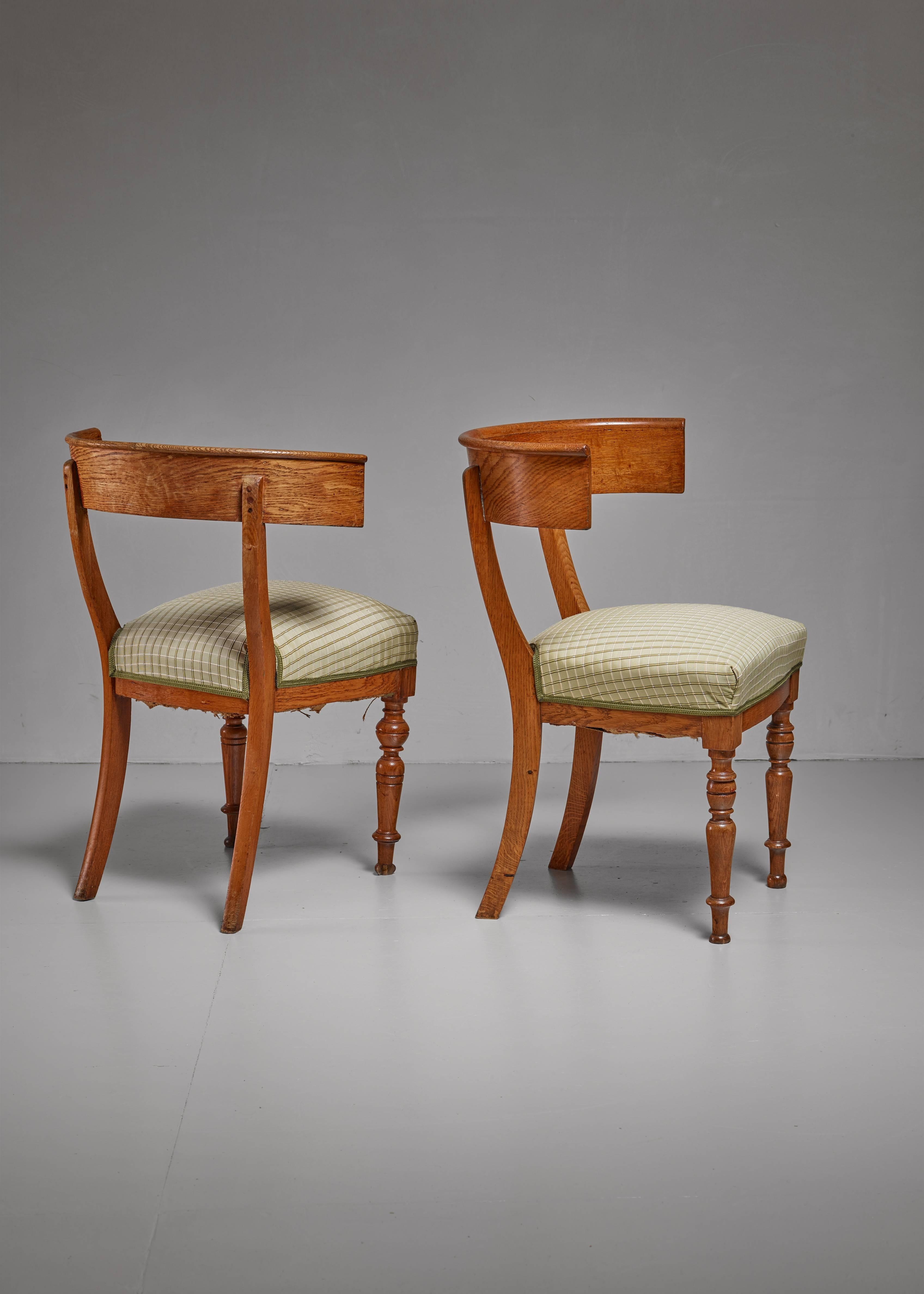 Swedish Pair of Oak Klismos Chairs, Sweden
