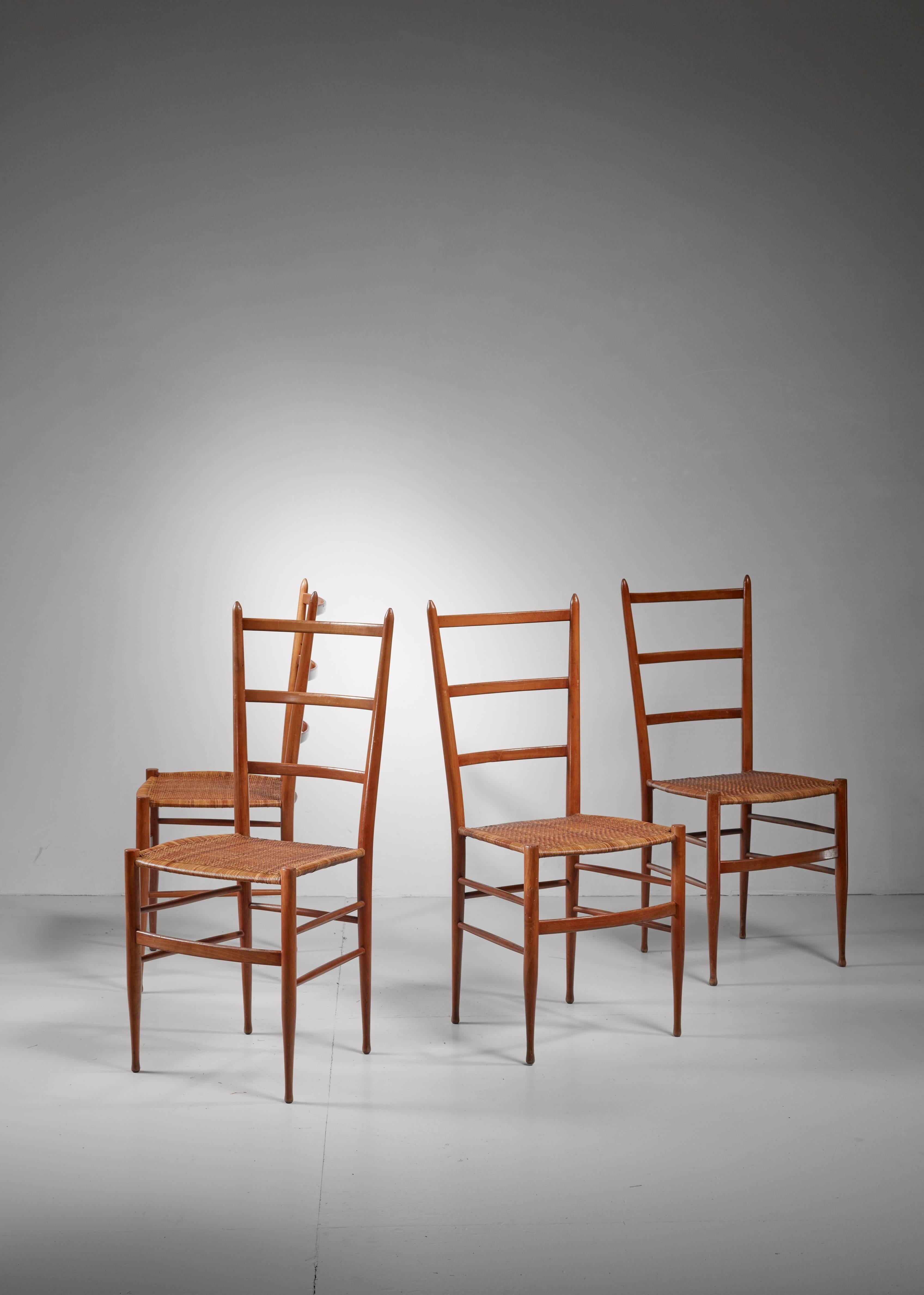 Set of Four Chiavari Chairs, Italy, 1950s In Excellent Condition In Maastricht, NL